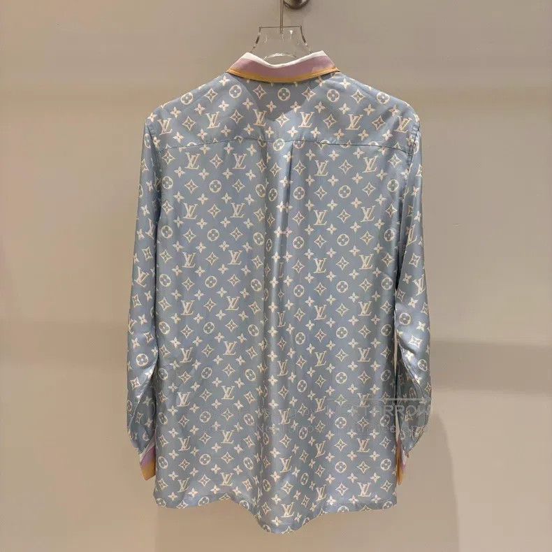 Louis Vuitton Louis Vuitton Monogram full-print presbyopic silk shirt Size XS / US 0-2 / IT 36-38 - 2 Thumbnail
