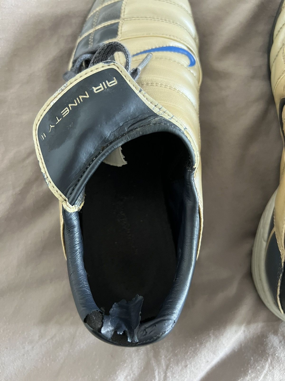 Nike Vintage Nike Total 90 Cleats Sneakers Soccer Boots US 00’s Size US 8 / EU 41 - 19 Thumbnail