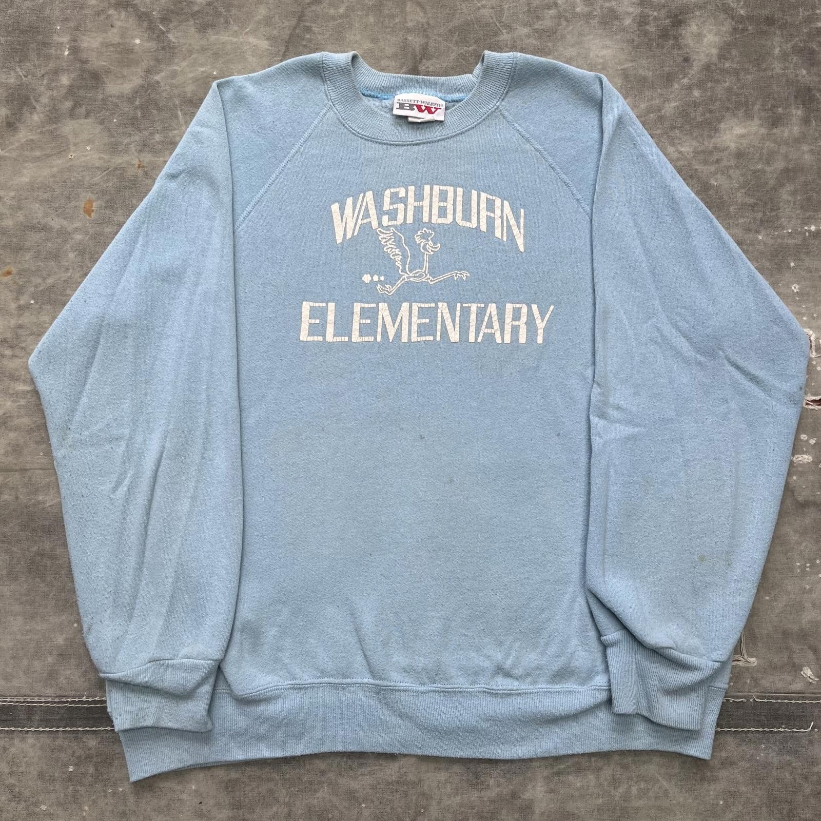 Vintage Vintage 1980s Washburn Elementary Road Runner Sweatshirt Size US L / EU 52-54 / 3 - 1 Thumbnail
