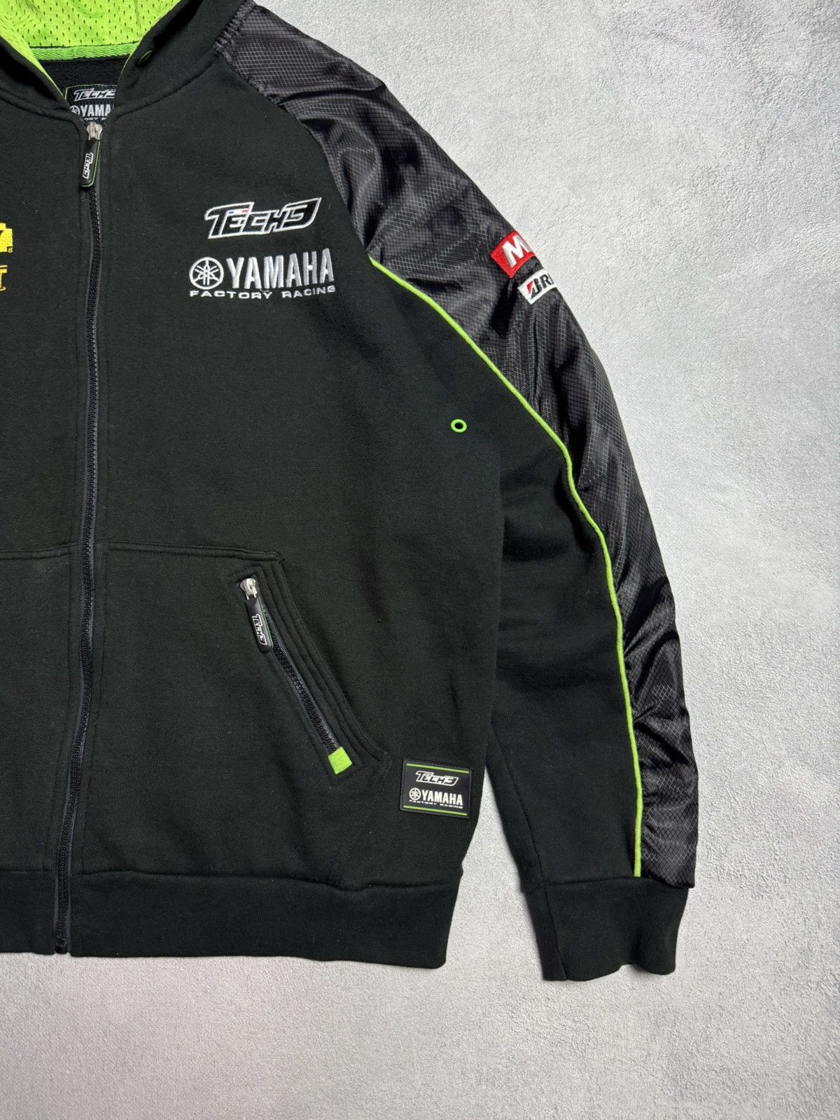 Yamaha Yamaha Factory Racing Team Zip Up Hoodie Tech 3 Big Logo Size US L / EU 52-54 / 3 - 7 Thumbnail