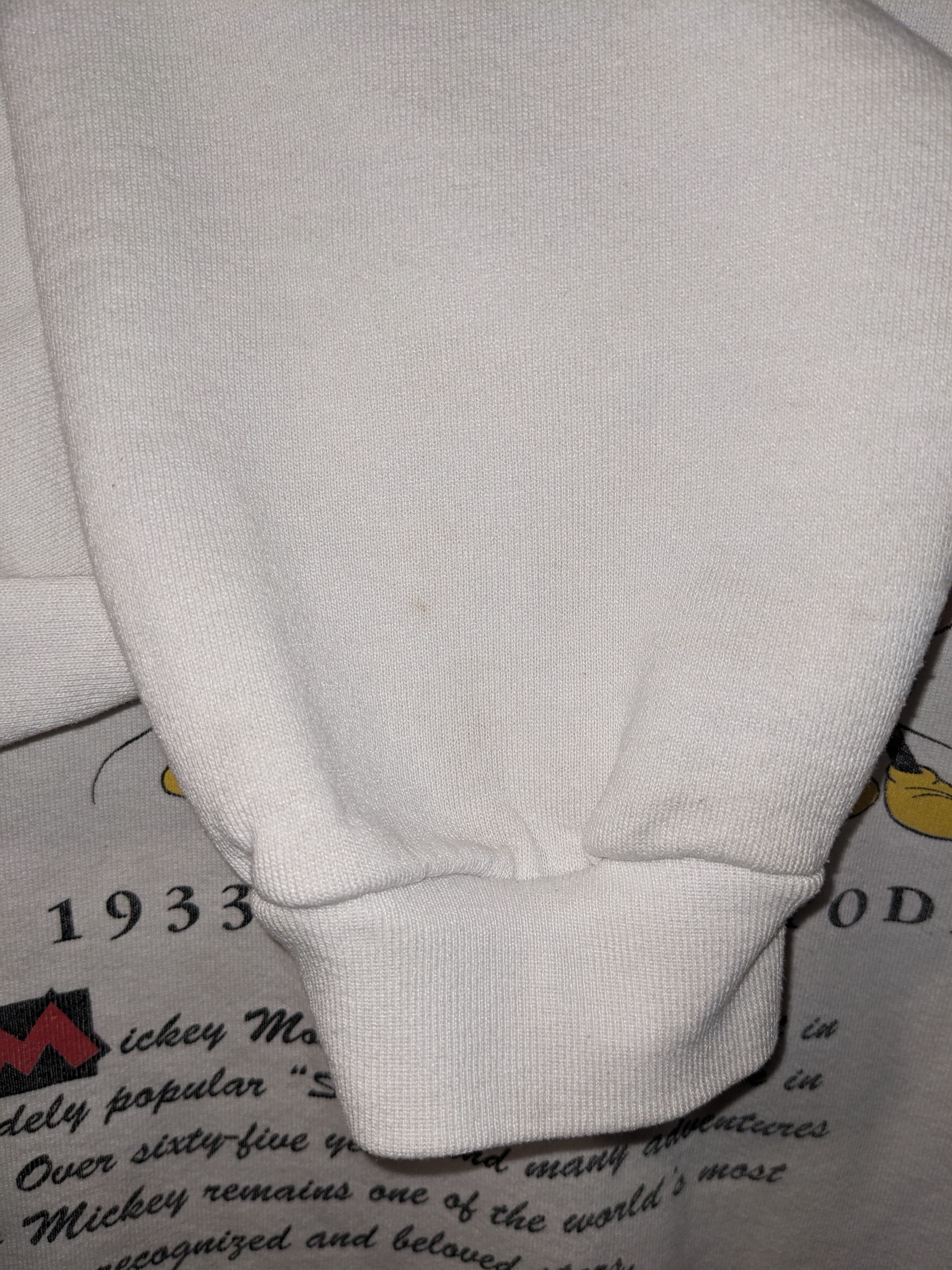 Disney × Vintage Vintage 90s Mickey Mouse Throughout the Ages Sweatshirt Size US L / EU 52-54 / 3 - 4 Thumbnail