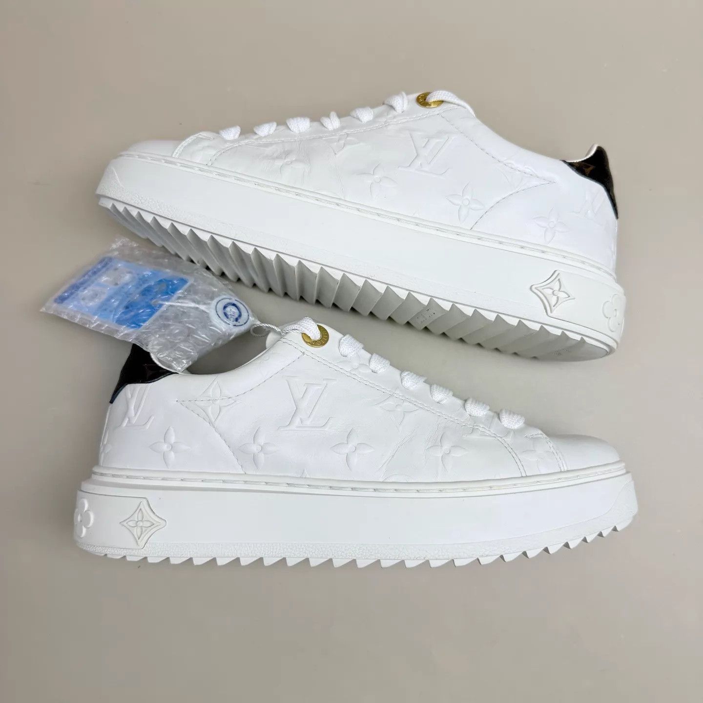Louis Vuitton LV Monogram White Brown Platform Shoes 99 New 35.5 Size US 5 / IT 35 - 5 Thumbnail