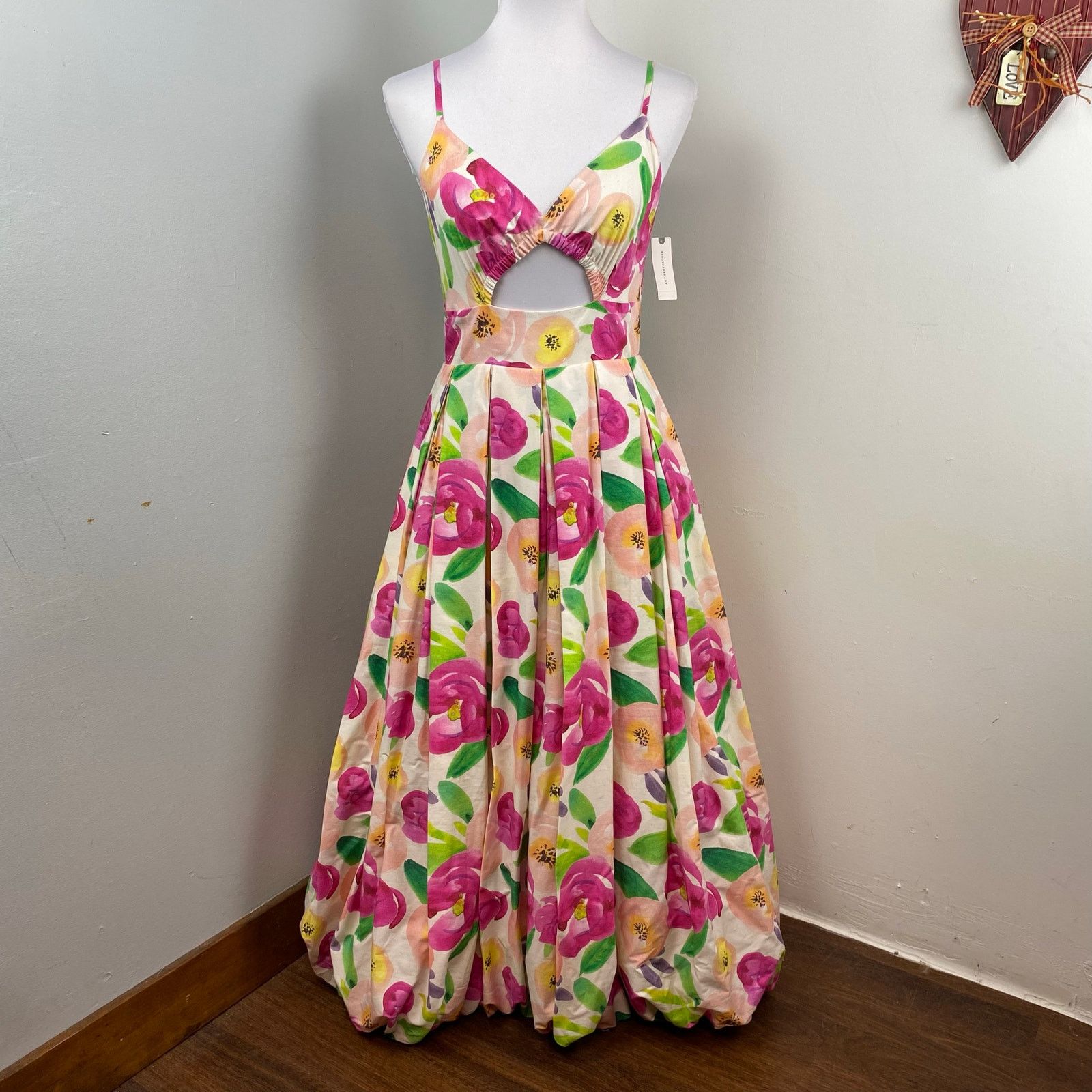 Anthropologie Hutch Floral Garden Cutout Balloon Midi Dress Garden NWT Size S / US 4 / IT 40 - 1 Thumbnail