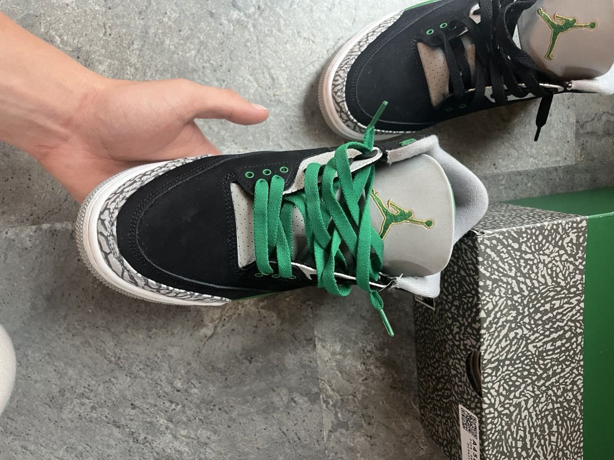 Jordan Brand × Nike Jordan 3 Retro pine green Size US 9 / EU 42 - 5 Thumbnail