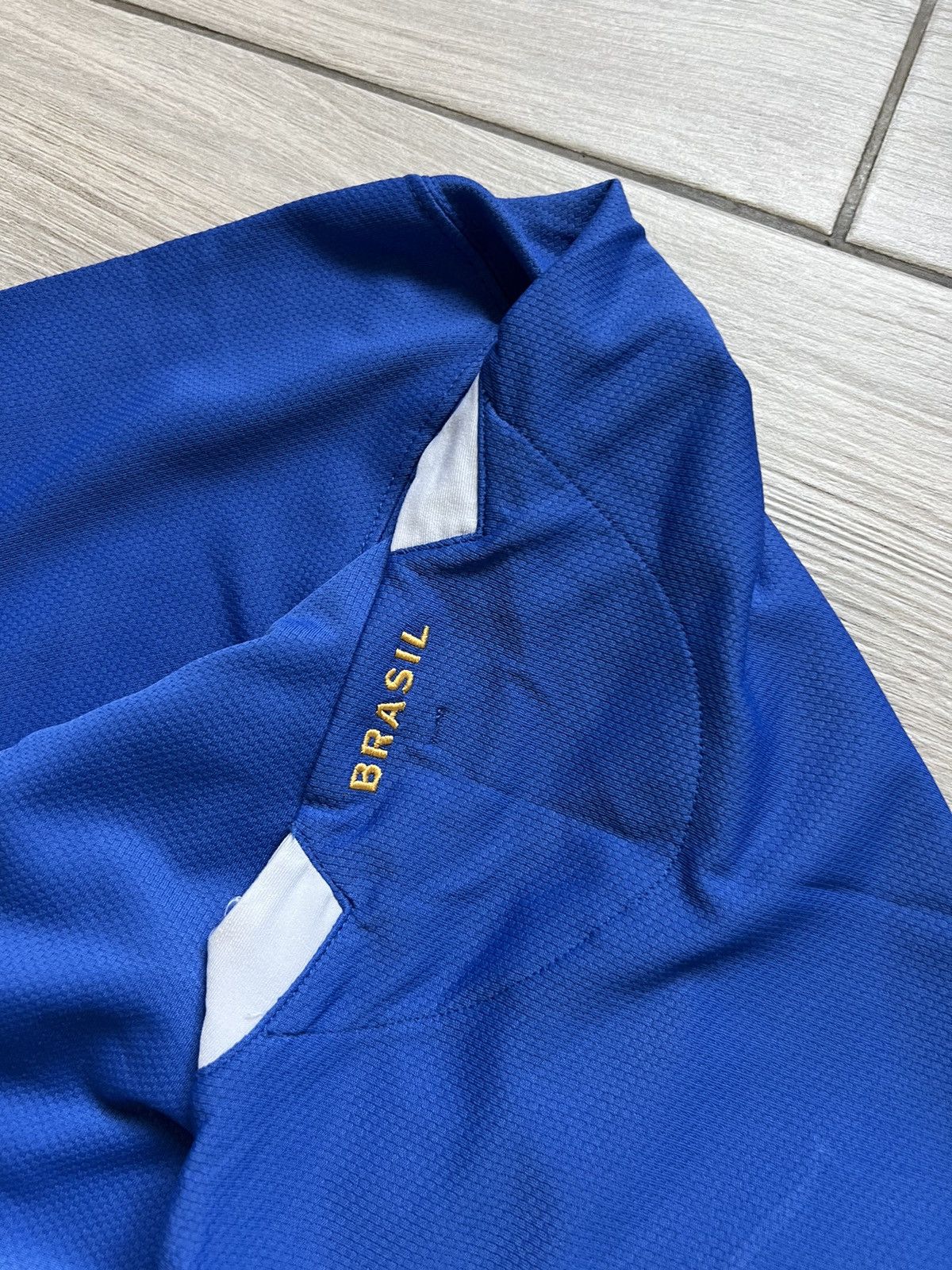 Nike × Vintage Vintage Nike Brazil National Team 2006 2008 Away Jersey Size US L / EU 52-54 / 3 - 10 Thumbnail