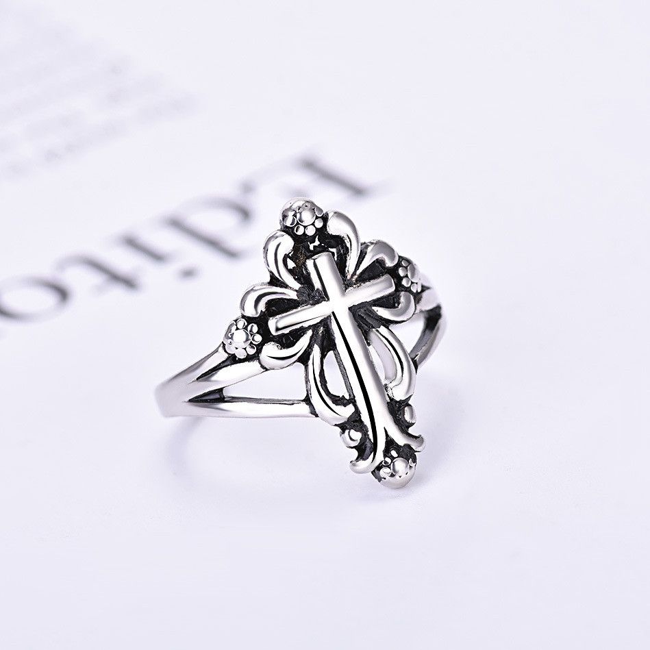 VIBE Rock Cross Ring Size ONE SIZE - 1 Thumbnail