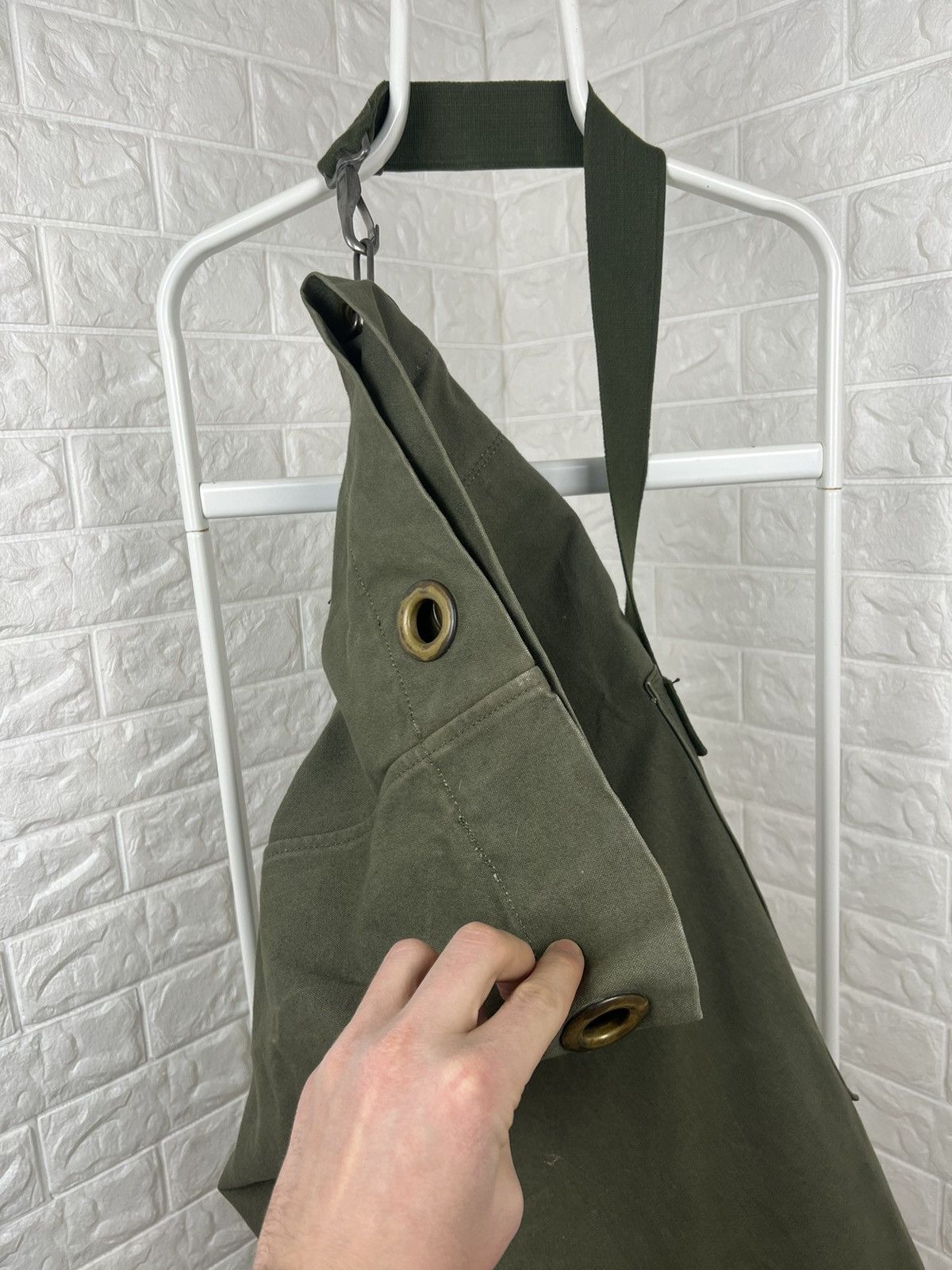 Vintage Vintage 1970s 70s US Military Canvas Bag Shoulder Strap Army Size ONE SIZE - 8 Thumbnail