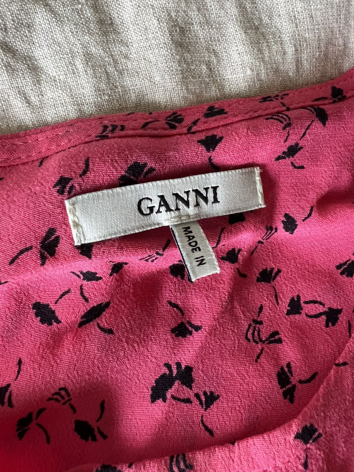 Ganni Pink midi Ganni dress with black floral pattern Size XS / US 0-2 / IT 36-38 - 8 Thumbnail