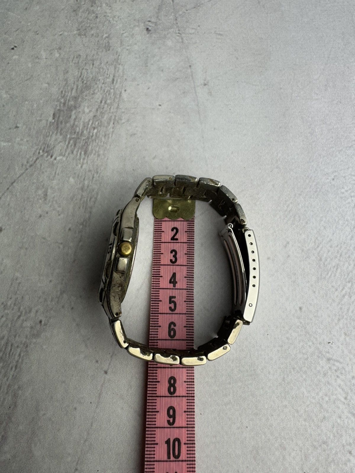 Japanese Brand × Vintage Q&Q Japanese Style Futuristic Watch Vintage Size ONE SIZE - 7 Thumbnail