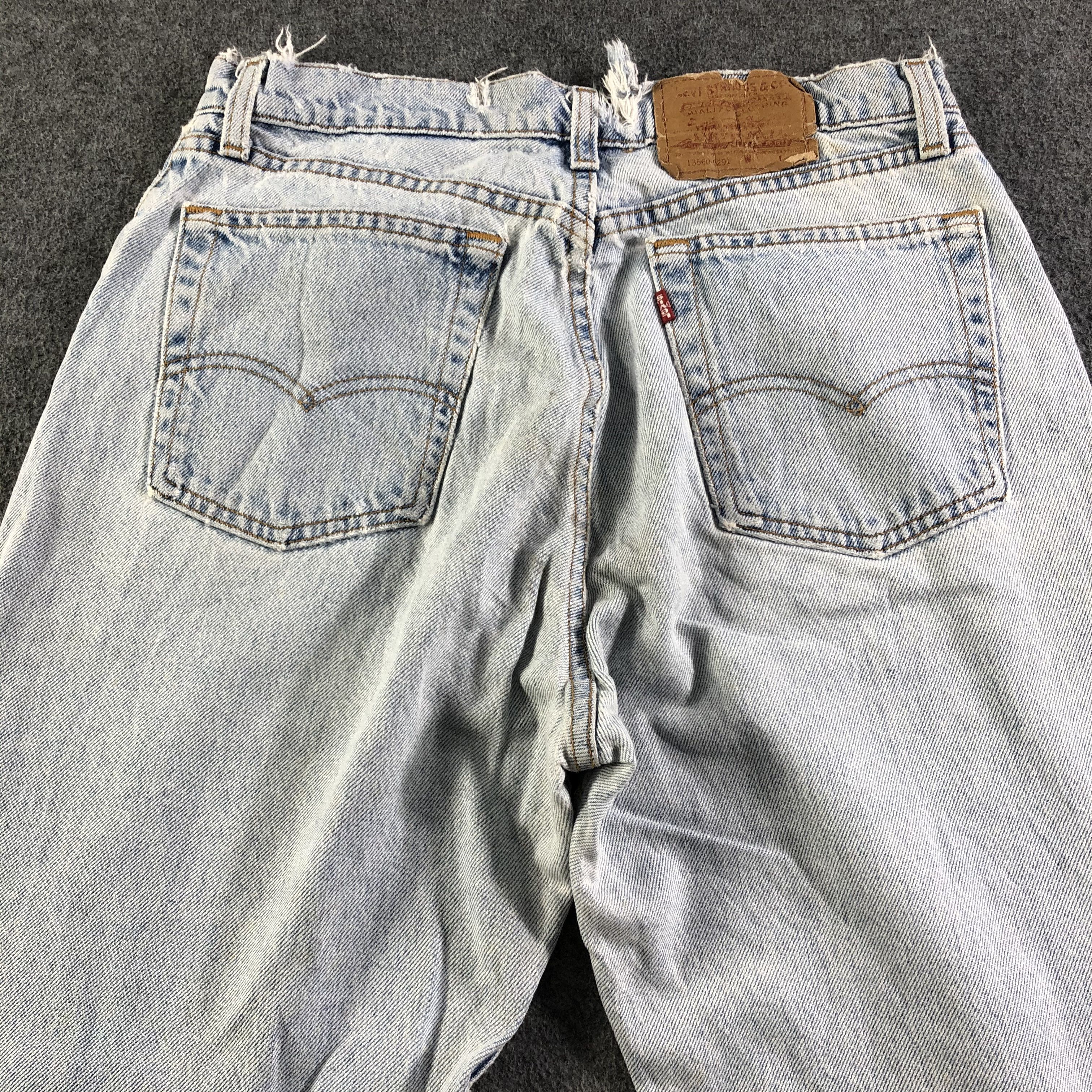 Levi's 90s Vintage Light Wash Levis 560 Jeans-J3119 Size US 30 / EU 46 - 4 Thumbnail