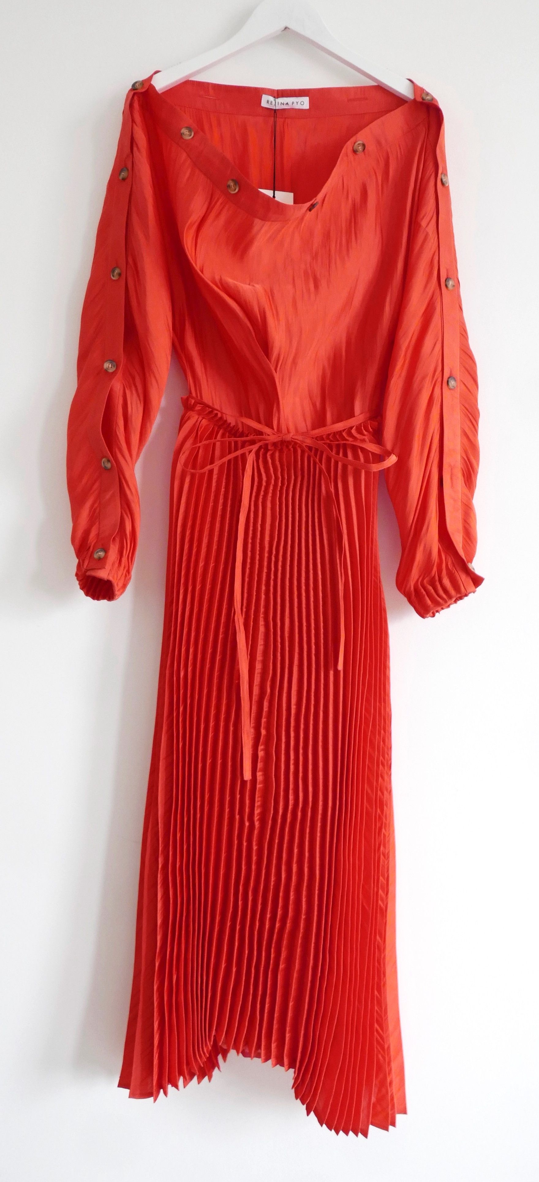 Rejina Pyo Rejina Pyo Elise Pleated Skirt Dress Size M / US 6-8 / IT 42-44 - 1 Thumbnail