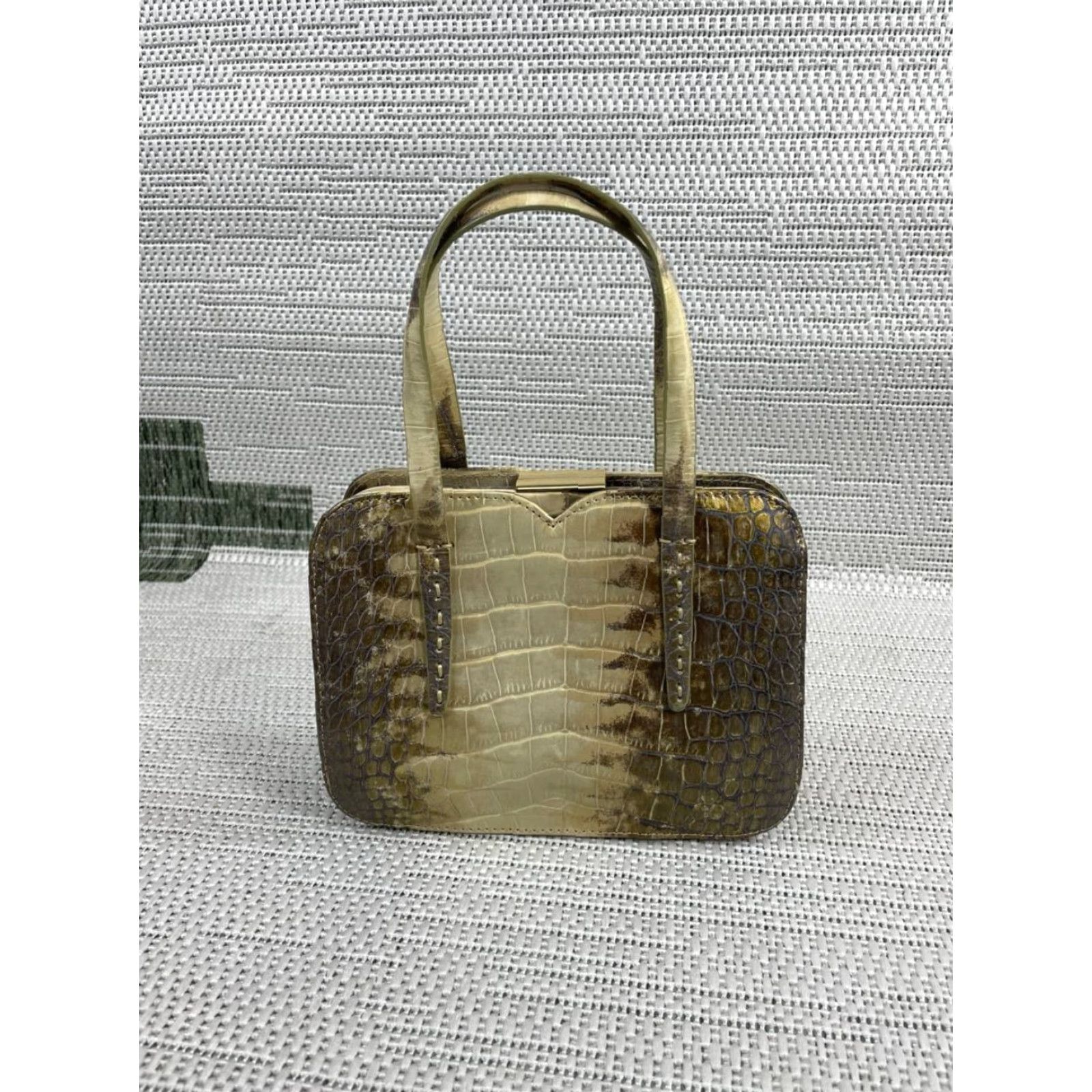 Doublet VINTAGE Sondra Roberts Bags Womens Beige Crocodile Leather Double Handle Strap Clutch Size ONE SIZE - 3 Thumbnail
