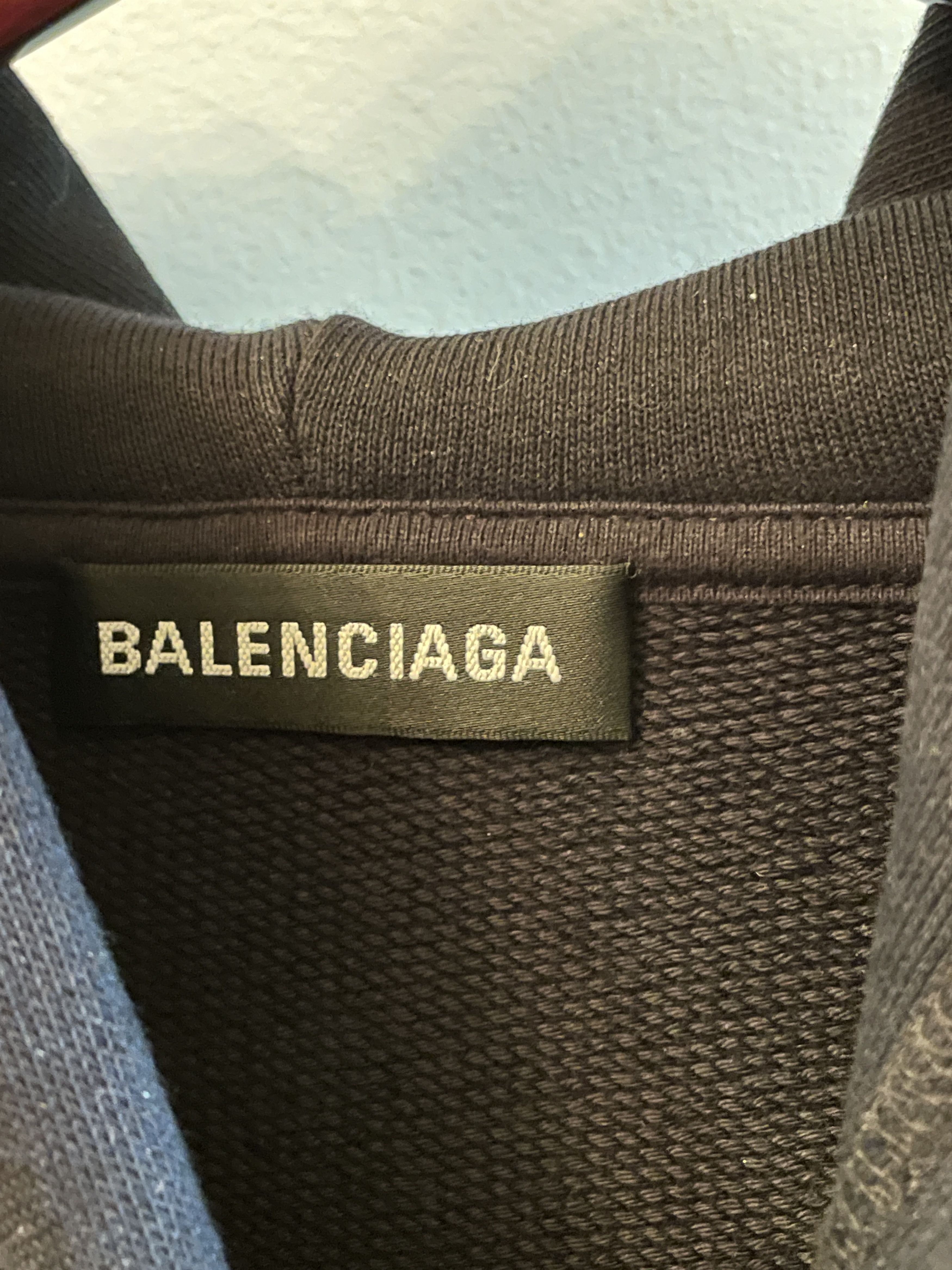 Balenciaga Rainbow Logo Printed Sweatshirt Hoodie In Black Size US M / EU 48-50 / 2 - 5 Thumbnail