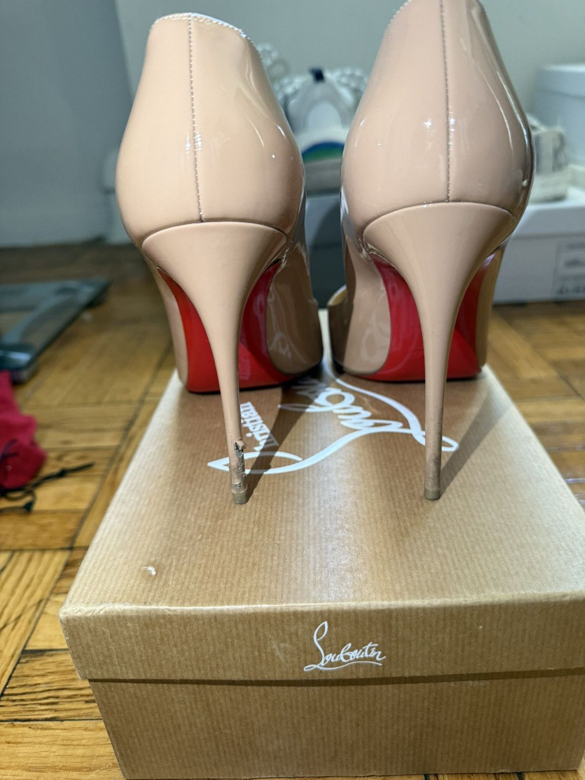 Christian Louboutin Christian Louboutin So Kate Patent Pointed-Toe Red Sole Pump Size US 10.5 / IT 40.5 - 3 Thumbnail