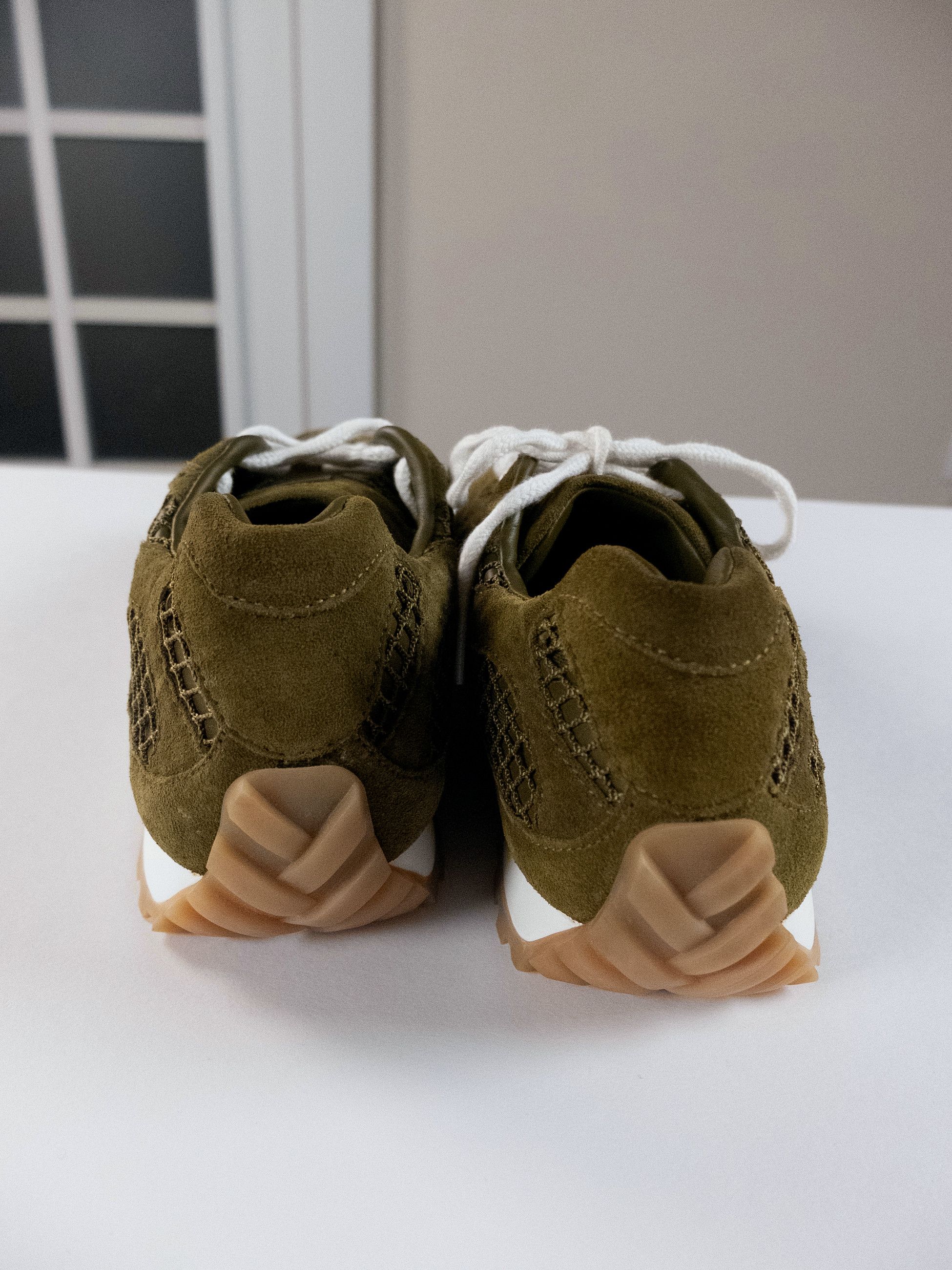 Bottega Veneta BOTTEGA VENETA Orbit green suede trimmed sneakers 8 / 41 q Size US 8 / EU 41 - 7 Thumbnail