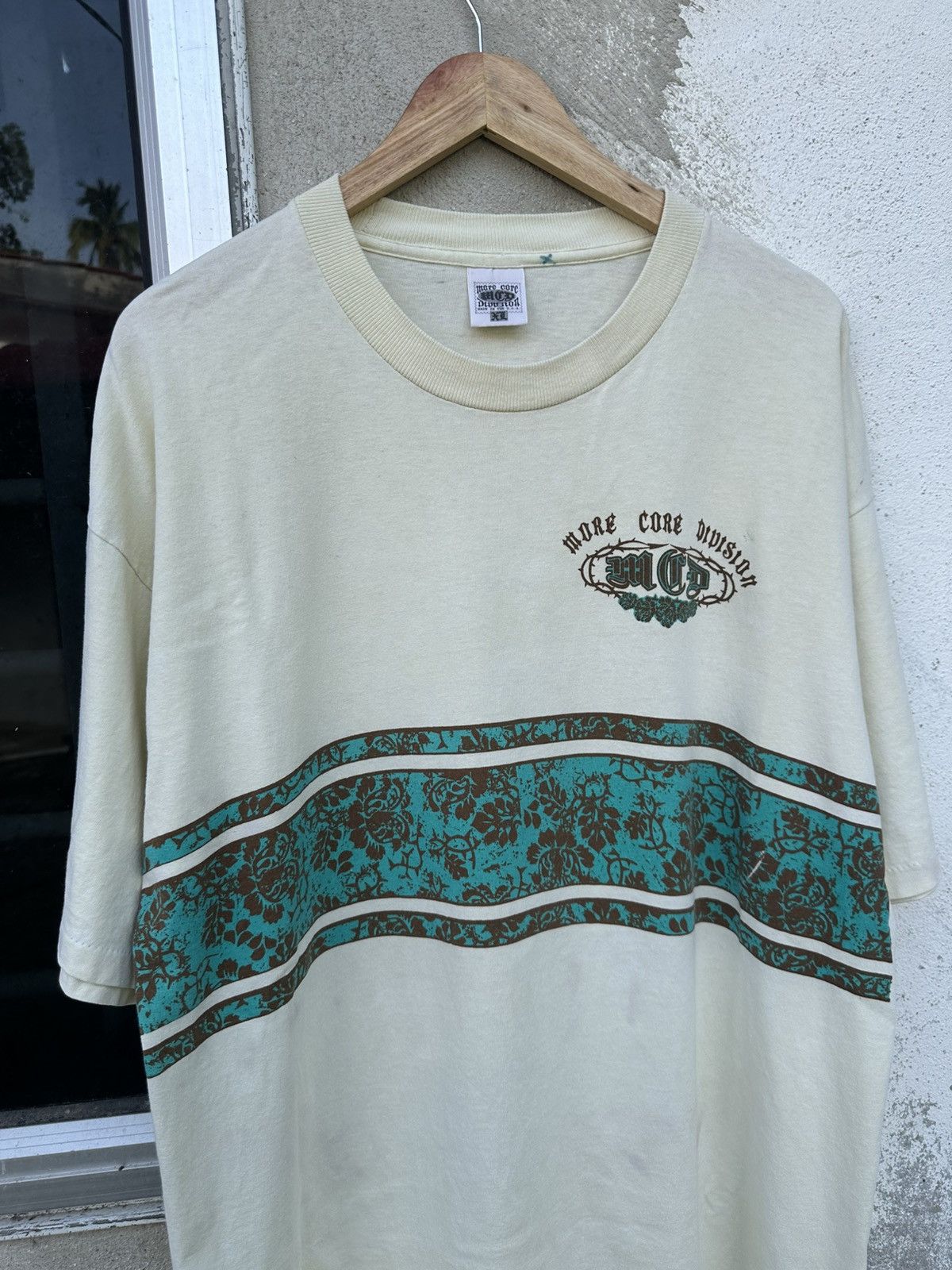 Vintage Vintage 90's MCD Surf Skate XL Tees Size US XL / EU 56 / 4 - 3 Thumbnail