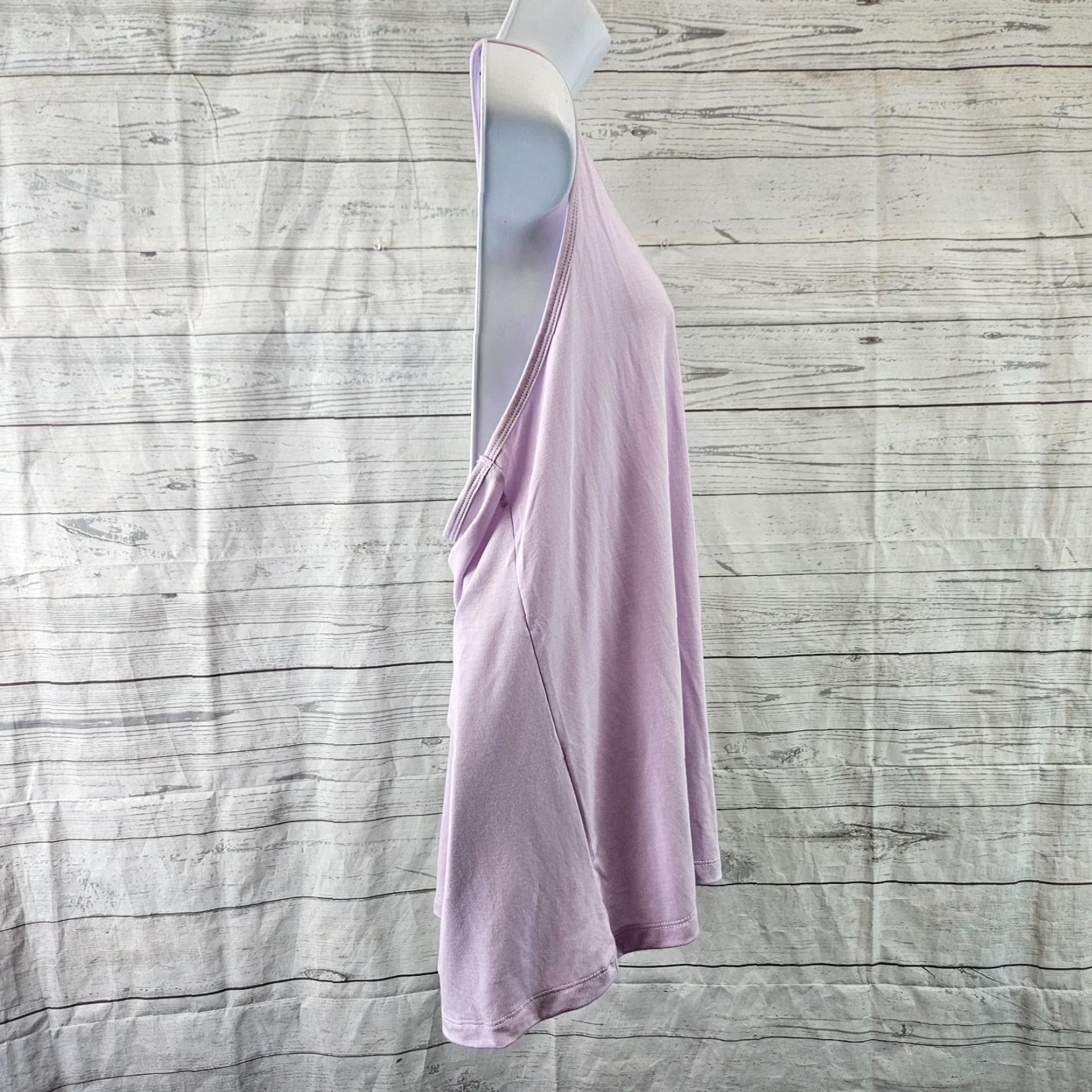 Old Navy Old Navy Active Womens Tank Top Solid Purple Racerback Rayon Blend Tank XL Purple Racerback Activewear Womens 2000s style Size XL / US 12-14 / IT 48-50 - 3 Thumbnail