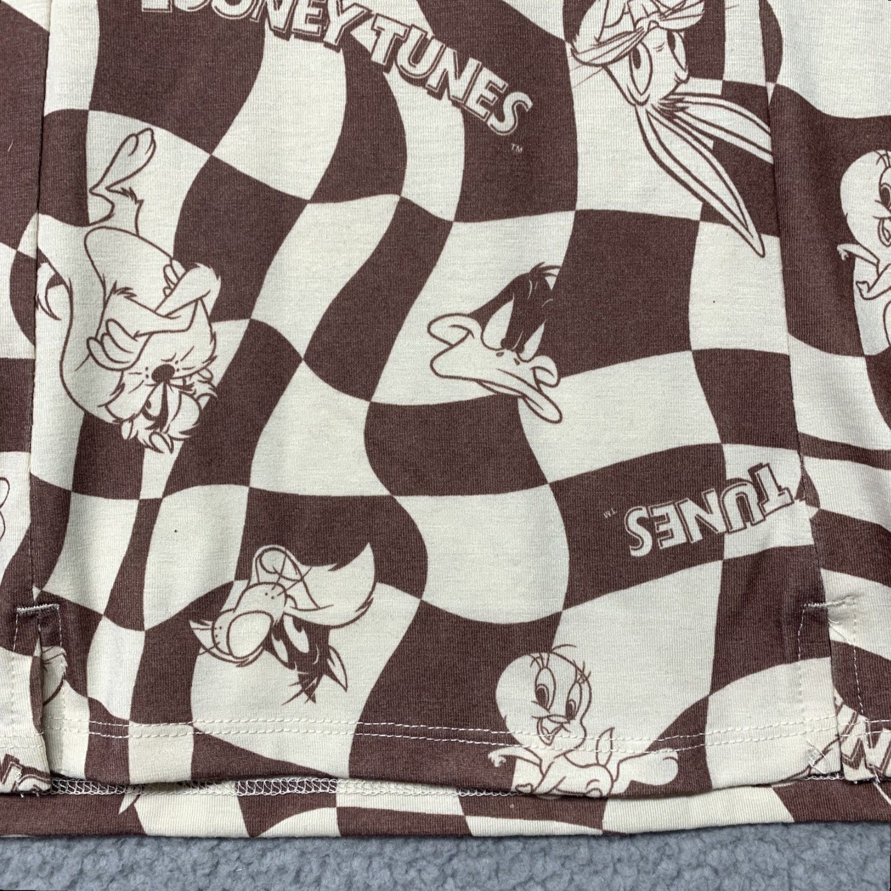 Vintage Looney Tunes Mini Skirt Skirt S Brown Cream Bugs Daffy Sylvester Tweety Taz NWT Menus: Women Size 28" / US 6 / IT 42 - 2 Thumbnail