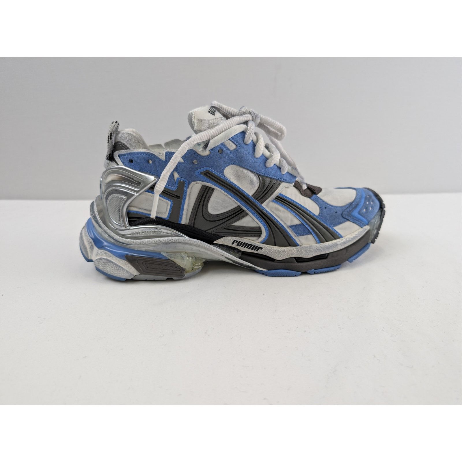 Balenciaga o1rshd1 Q:2 / Nylon Suede Mesh Runner Sneakers in Multicolor Size US 9 / EU 42 - 4 Thumbnail