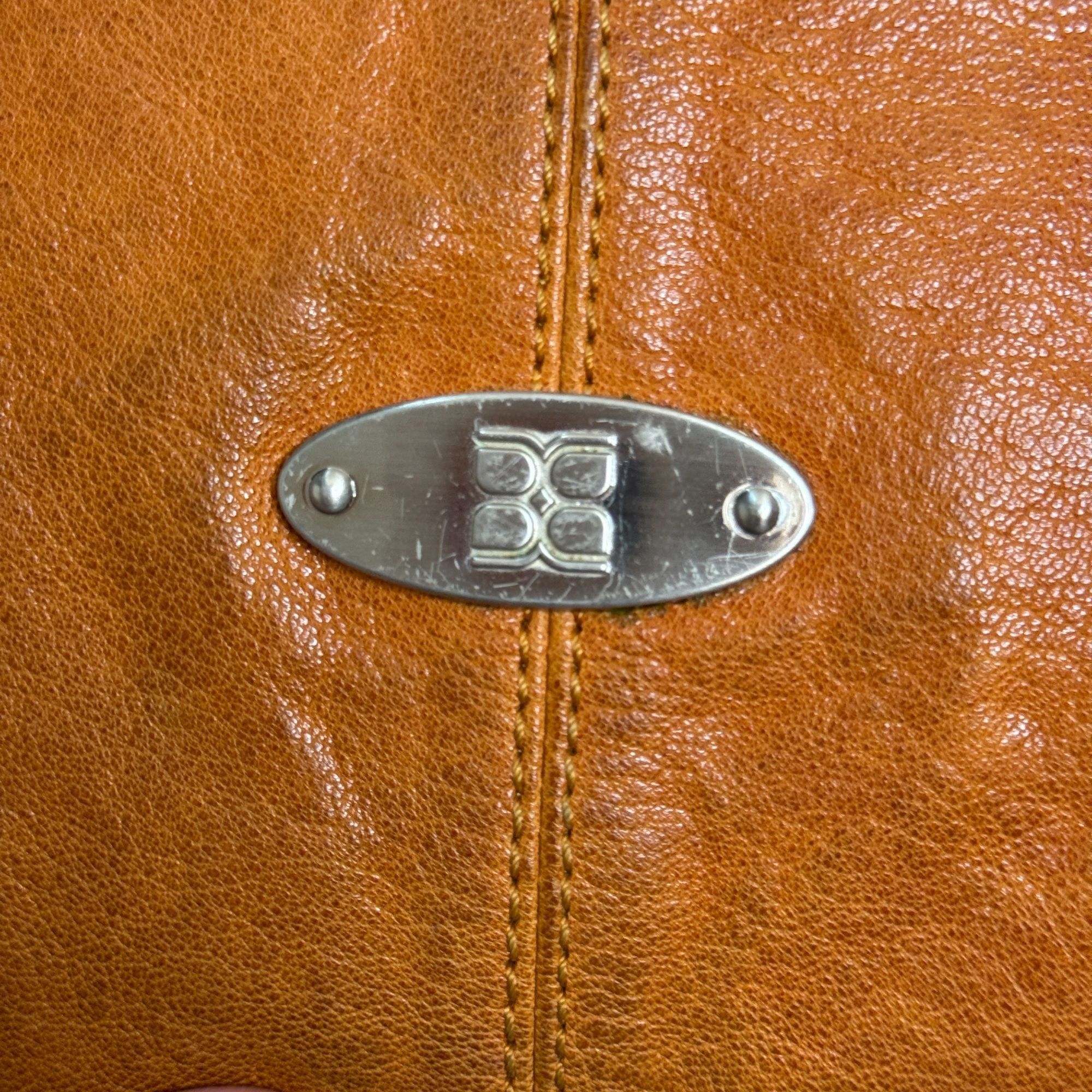 Bcbgmaxazria RETRO 70's BCBG Maxazria Leather HIPPIE Tote BOHO Bag Purse Size ONE SIZE - 11 Thumbnail
