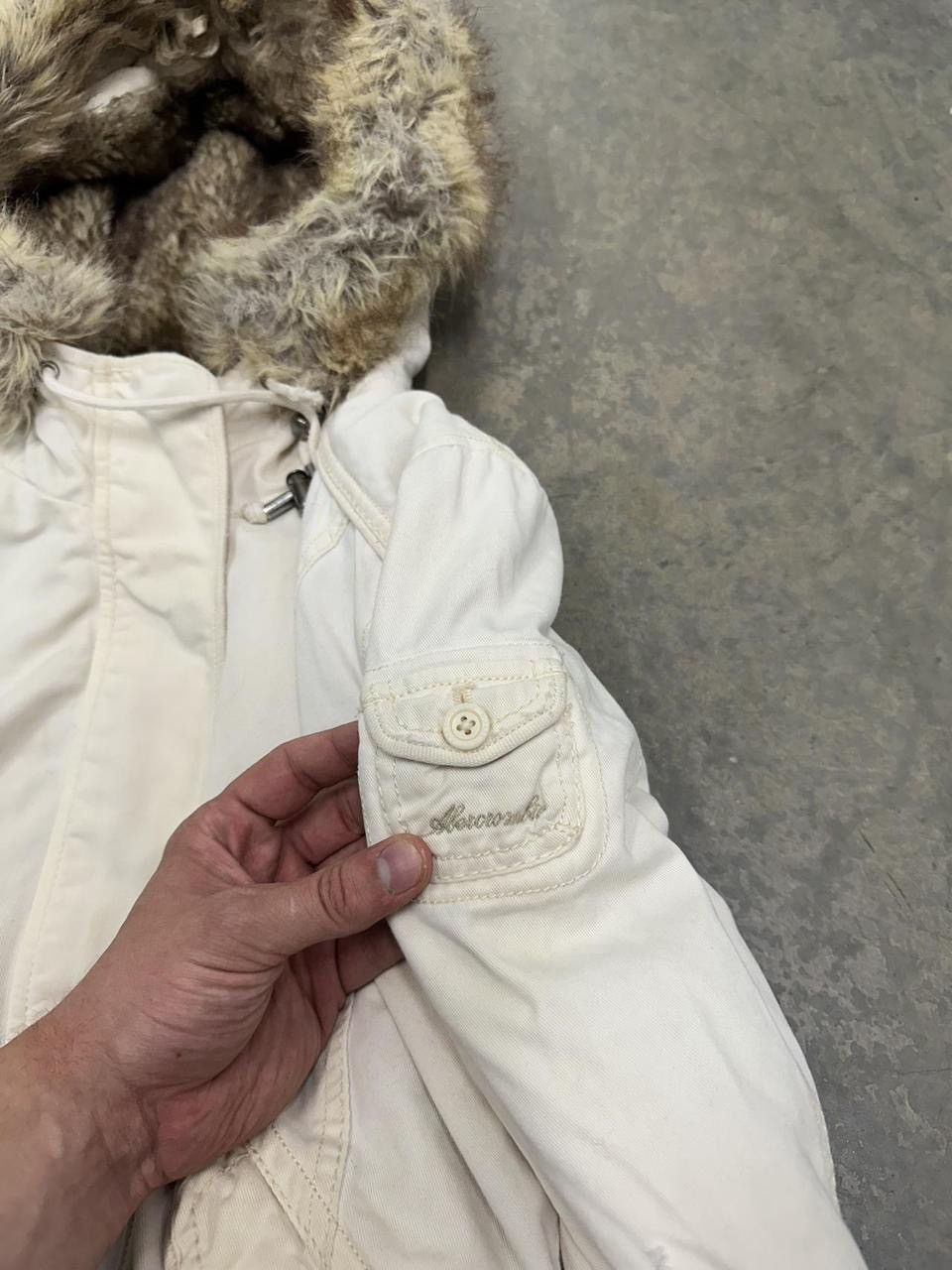 Abercrombie & Fitch GRAIL Abercrombie Cream Fur Lined Hoodie Size Small Size US S / EU 44-46 / 1 - 7 Thumbnail