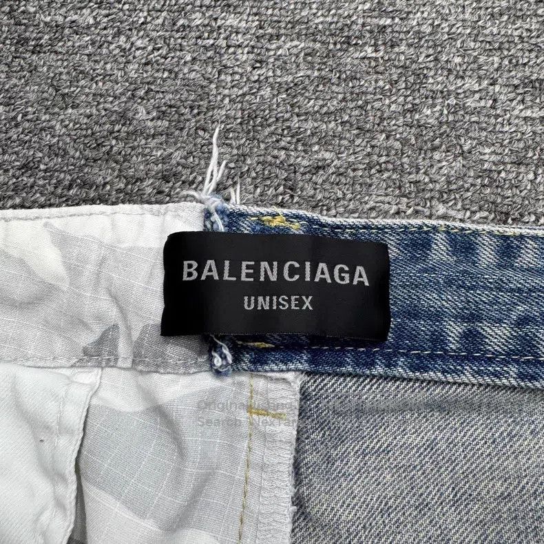 Balenciaga Balenciaga size M Camouflage Patchwork Jeans Size US 27 - 2 Thumbnail
