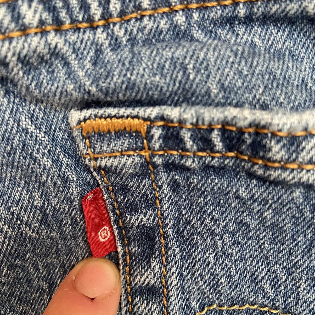Levi's Levi’s Men’s 501 Button Fly Jeans Size 29x30 Size US 29 - 9 Thumbnail