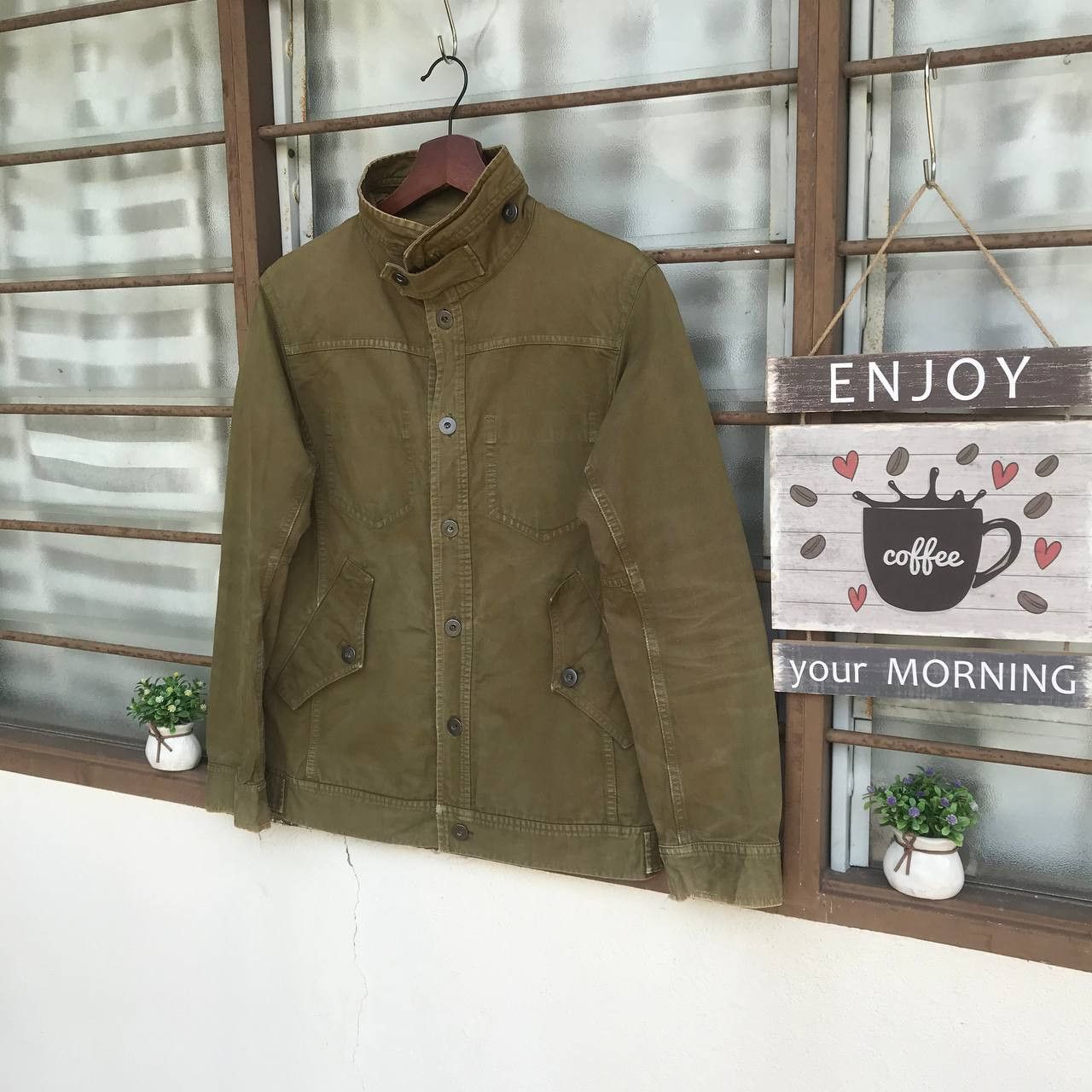 Final Home VINTAGE Final home distressed military faded green shirt Size US XS / EU 42 / 0 - 1 Thumbnail