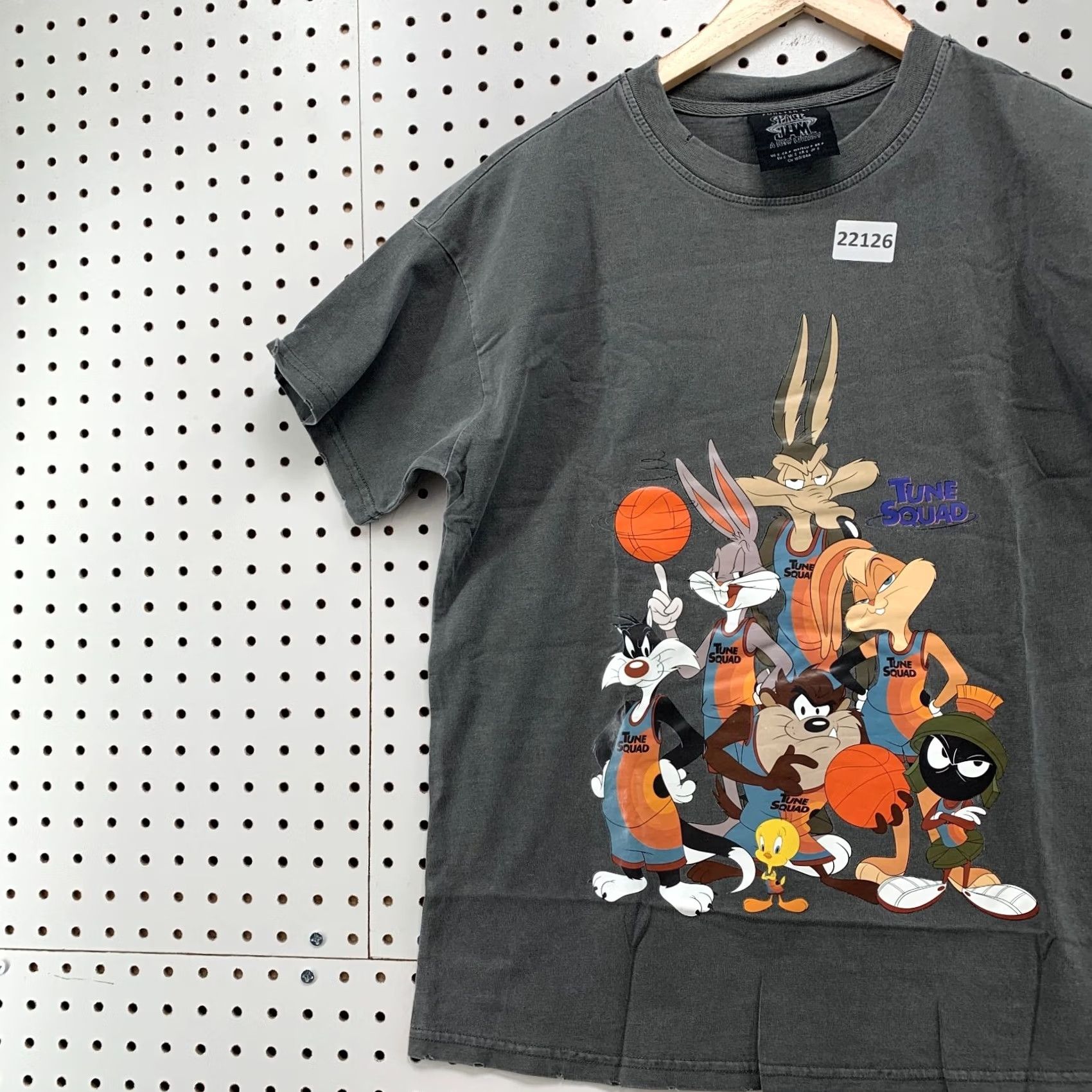 21 Men Space Jam A New Legacy Shirt Gray Forever 21 Mens Small TOON SQUAD 19.5x27 Size US S / EU 44-46 / 1 - 3 Thumbnail
