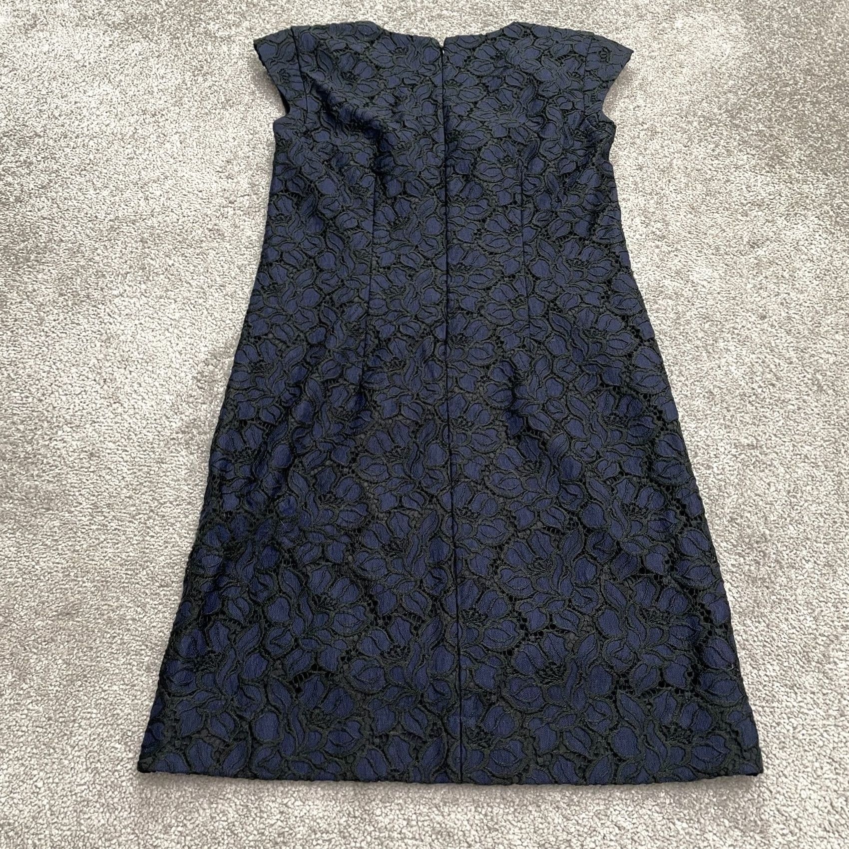 J.Crew J.Crew Embroidered Lace Midi Dress Womens 00 Nayvy Blue Floral V-Neck Cap Sleeve Dress Size XXS / US 00 / IT 34 - 2 Thumbnail