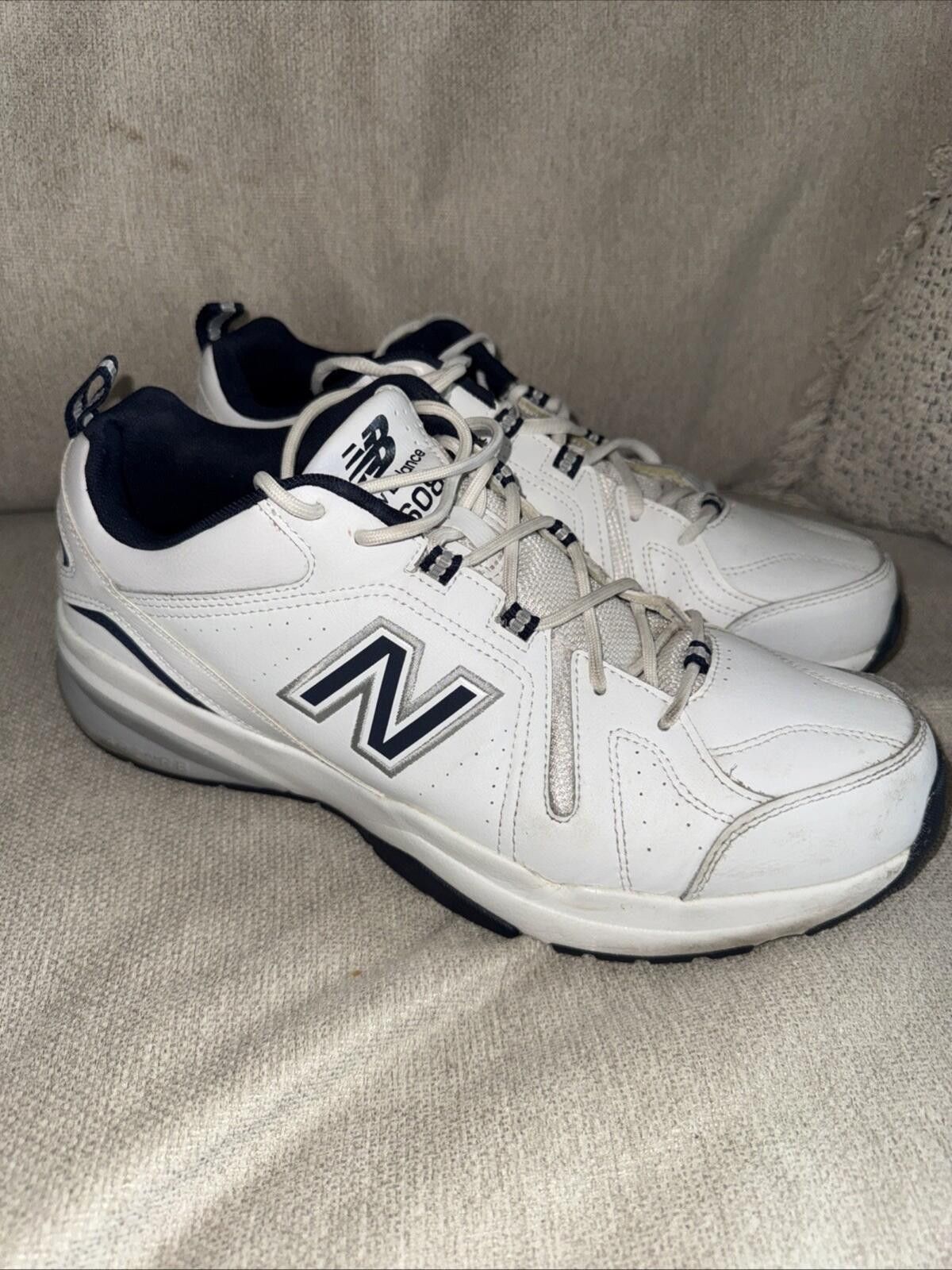 New Balance New Balance 608 Training Mens Size 12.5D White Navy MX608WN5 Size US 12.5 / EU 45-46 - 1 Thumbnail