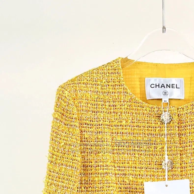 Chanel Chanel 23C golden yellow thick flower tweed coat Size XS / US 0-2 / IT 36-38 - 3 Thumbnail