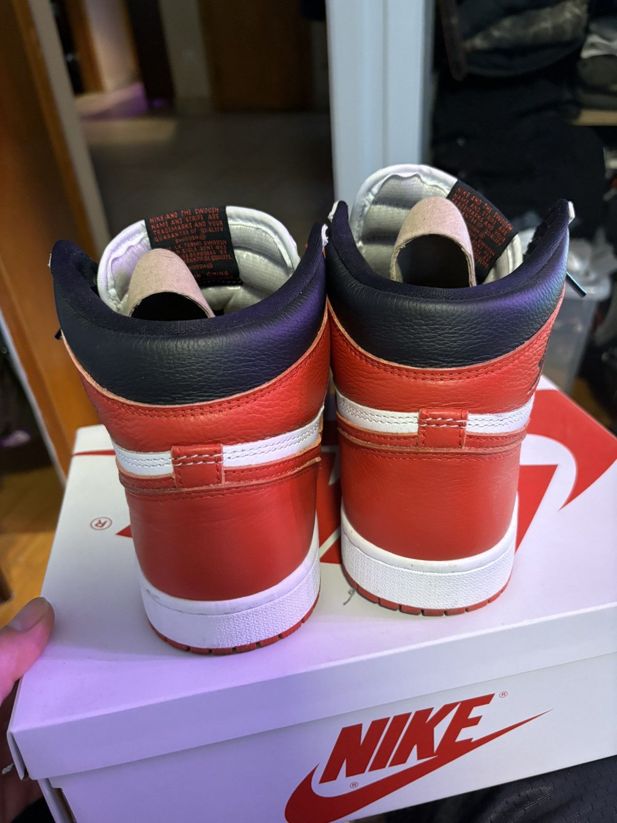 Jordan Brand Air Jordan 1 Retro High OG Heritage Size US 9.5 / EU 42-43 - 3 Thumbnail