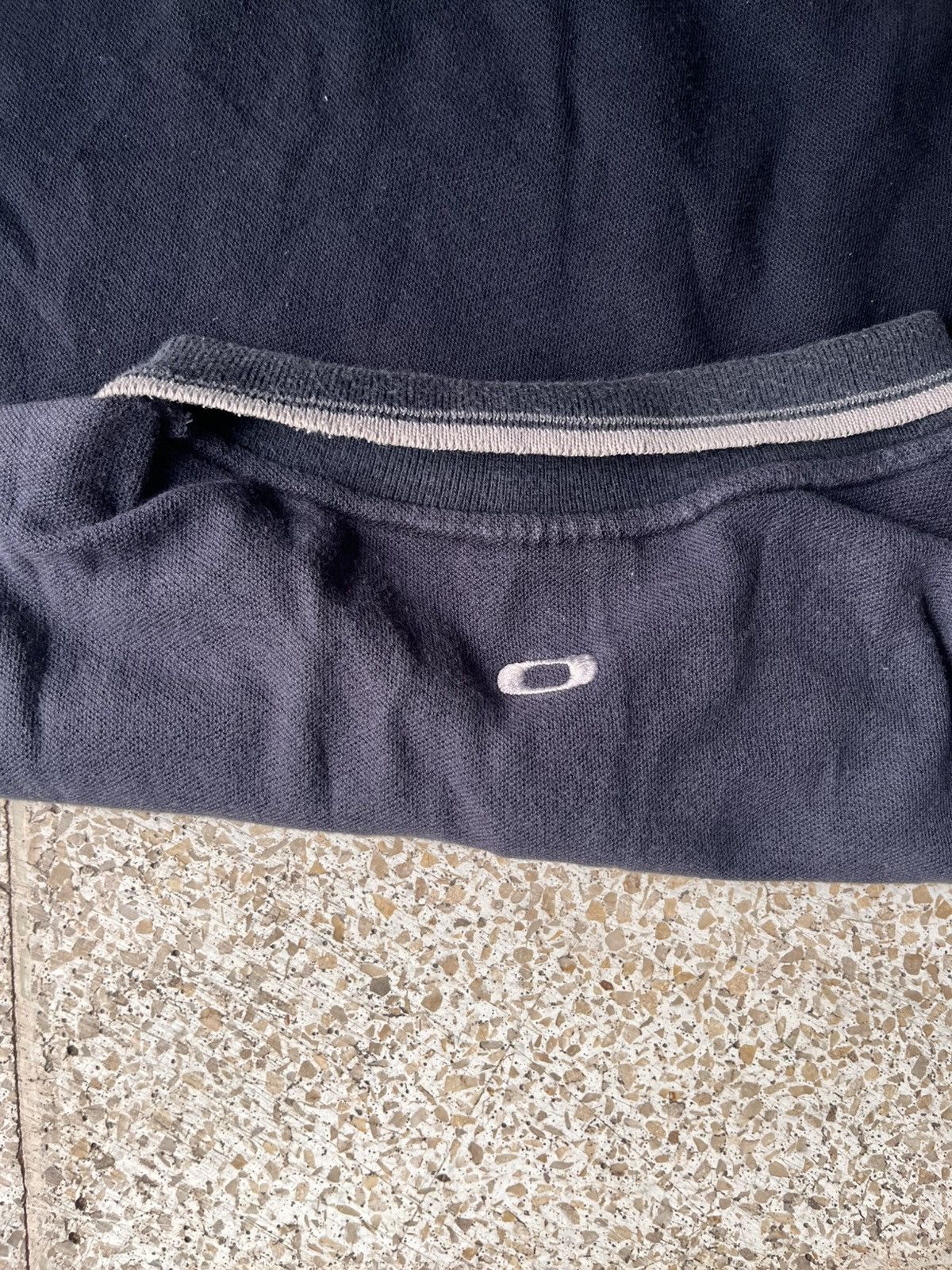 Oakley RARE Vintage Oakley Polo Tshirt Size US XL / EU 56 / 4 - 5 Thumbnail