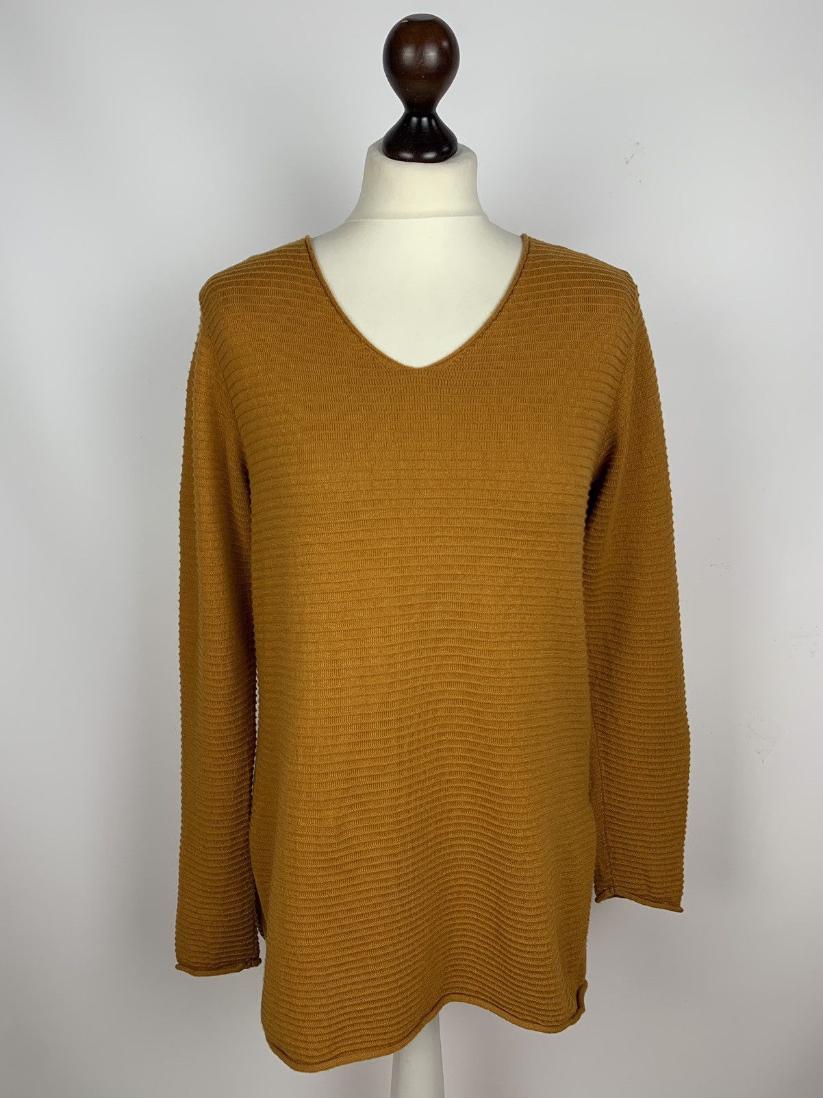 Gudrun Sjoden Gudrun Sjoden Knit V-Neck Sweater Women’s Size S Long Sleeve Size S / US 4 / IT 40 - 1 Thumbnail
