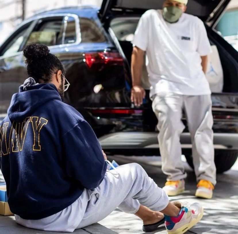 Japanese Brand US Navy Hoodie “ Jerry Lorenzo “ Size US XL / EU 56 / 4 - 7 Thumbnail