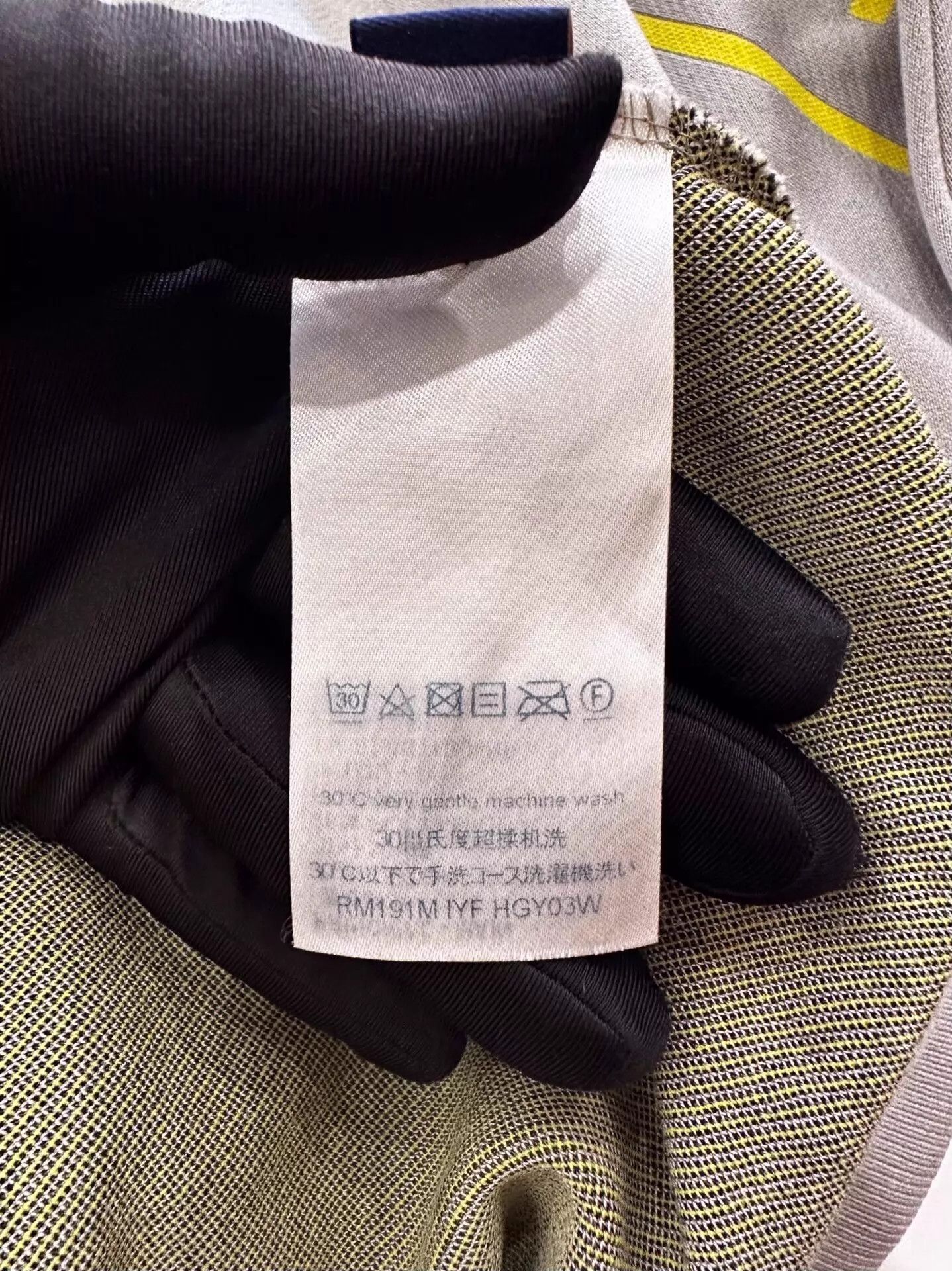 Louis Vuitton LV Men Gray Half-Zip Hoodie XL Side Yellow Logo Embroidery Size US XL / EU 56 / 4 - 6 Thumbnail