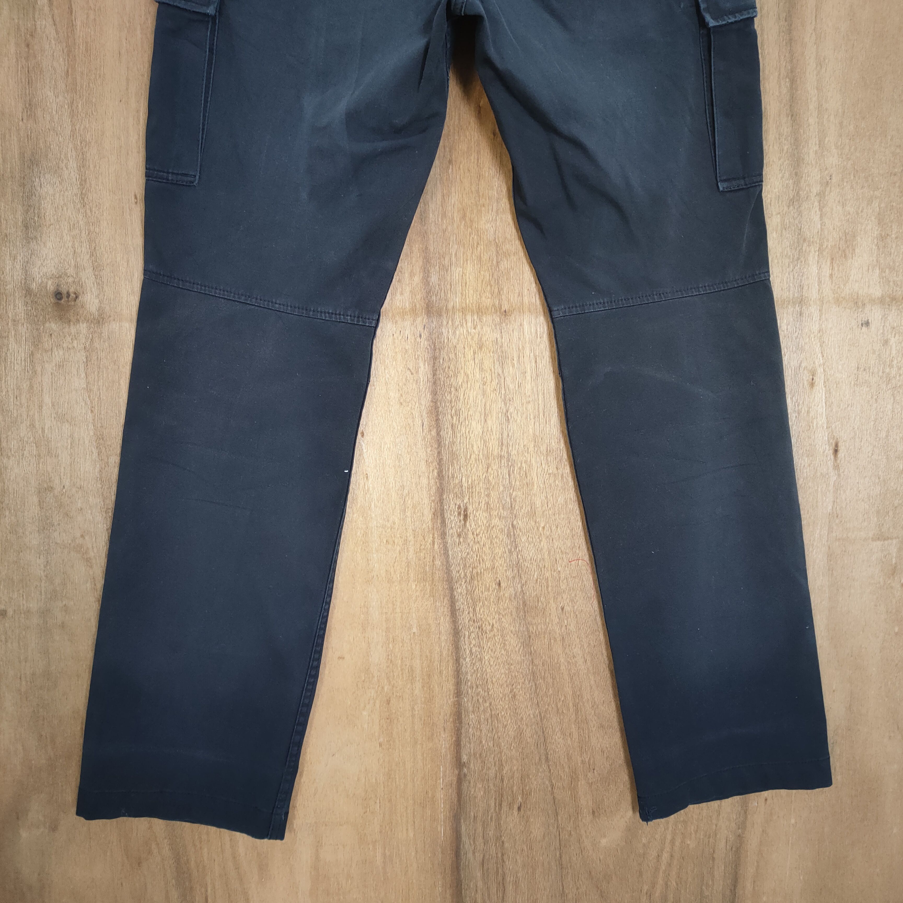 Japanese Brand VINTAGE JAPANESE BRAND DARK BLUE RUSTY CARGO PANTS Size US 32 / EU 48 - 11 Thumbnail