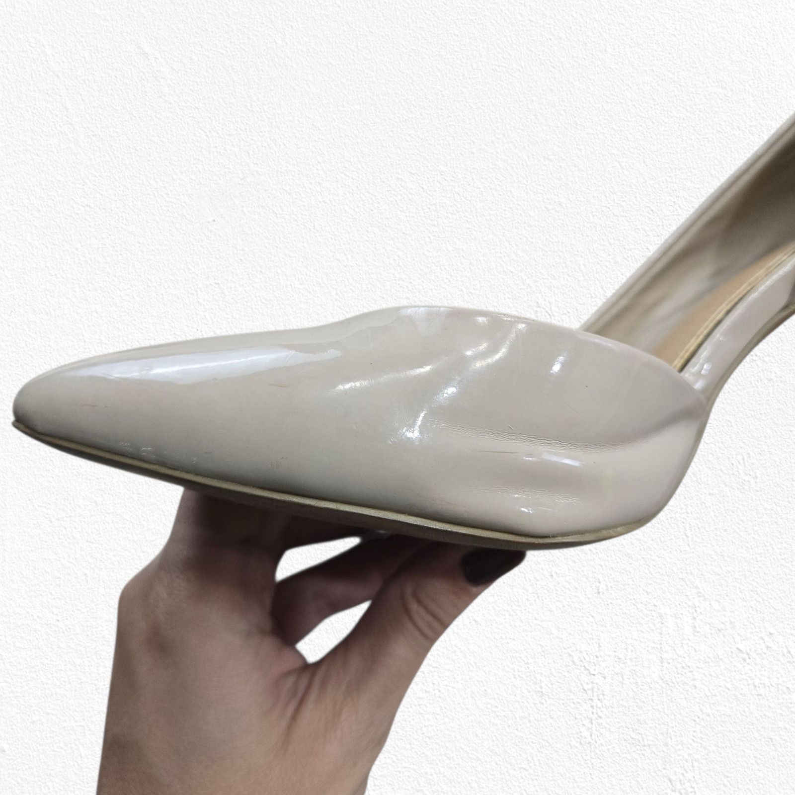 Bcbgmaxazria BCBG Jaze Light Beige Patent Leather D’Orsay Pumps 9 Size US 9 / IT 39 - 13 Thumbnail