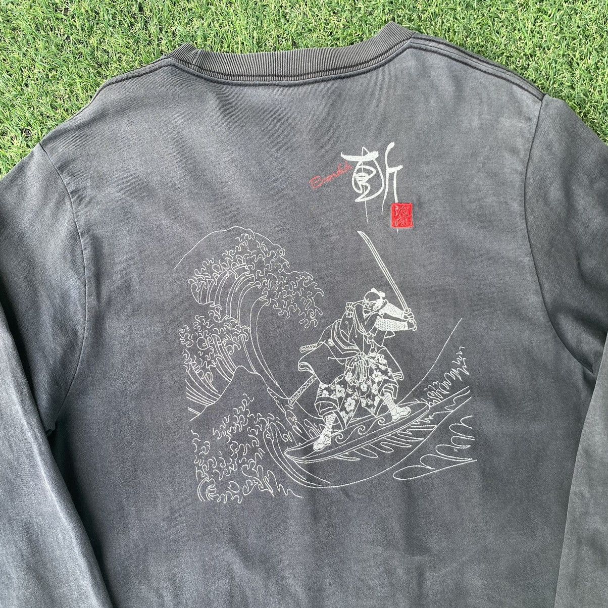 Japanese Brand Thrashed Faded Vintage Y2K Grass Hither Samurai Surf L/S Tee Size US L / EU 52-54 / 3 - 3 Thumbnail