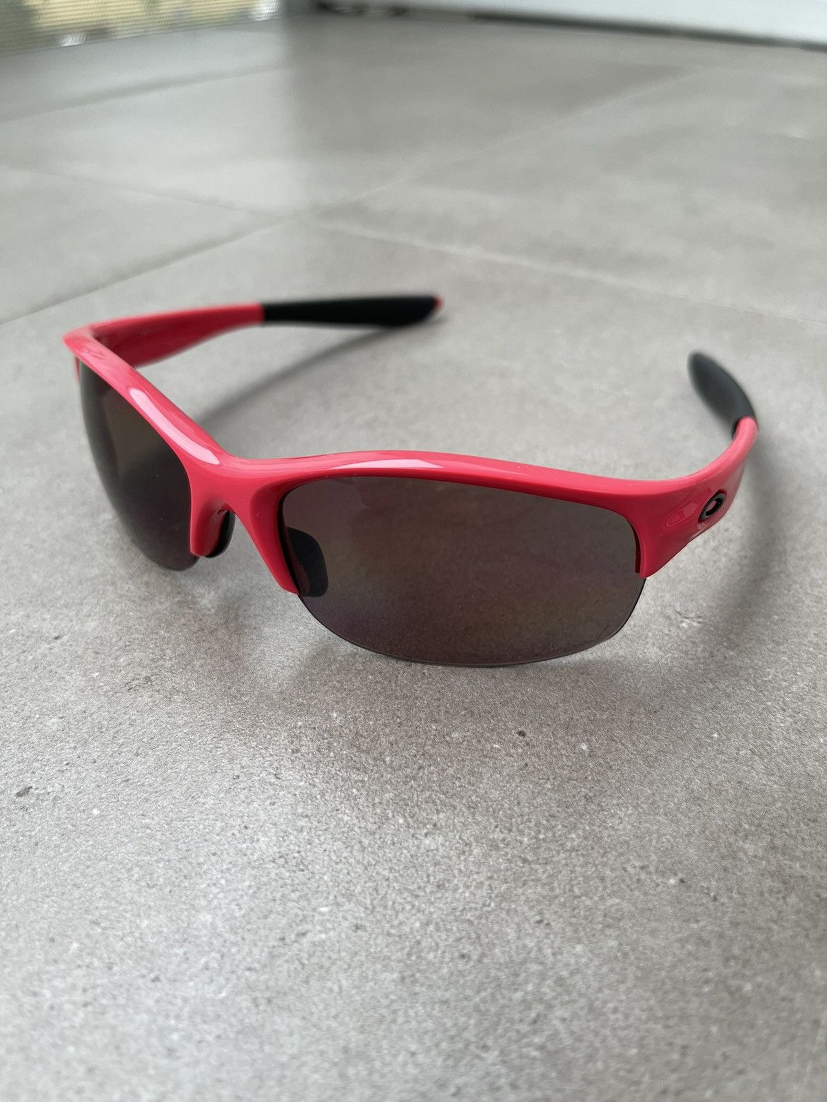 Oakley Oakley OO03-796 "Commit" Red Black Sunglasses Size ONE SIZE - 4 Thumbnail