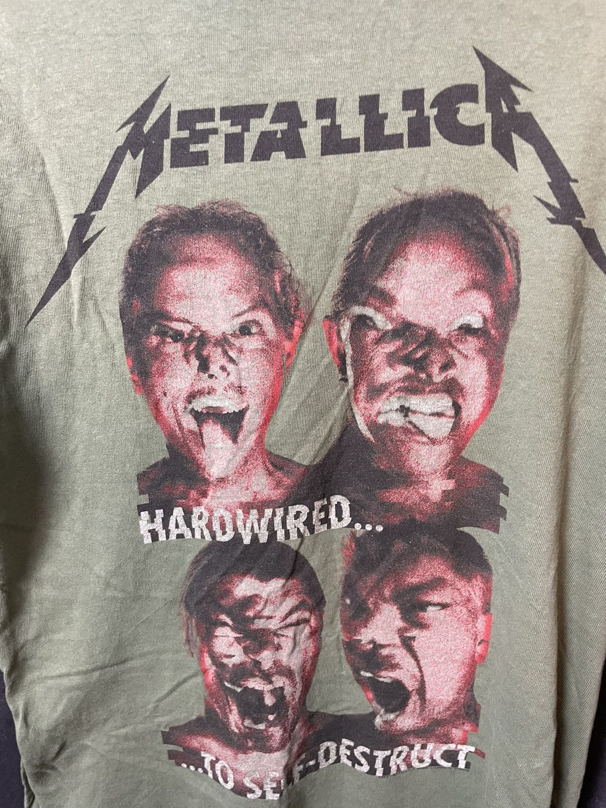 Band Tees Metallica Hardwired Tour Tee crazy Size US M / EU 48-50 / 2 - 2 Thumbnail