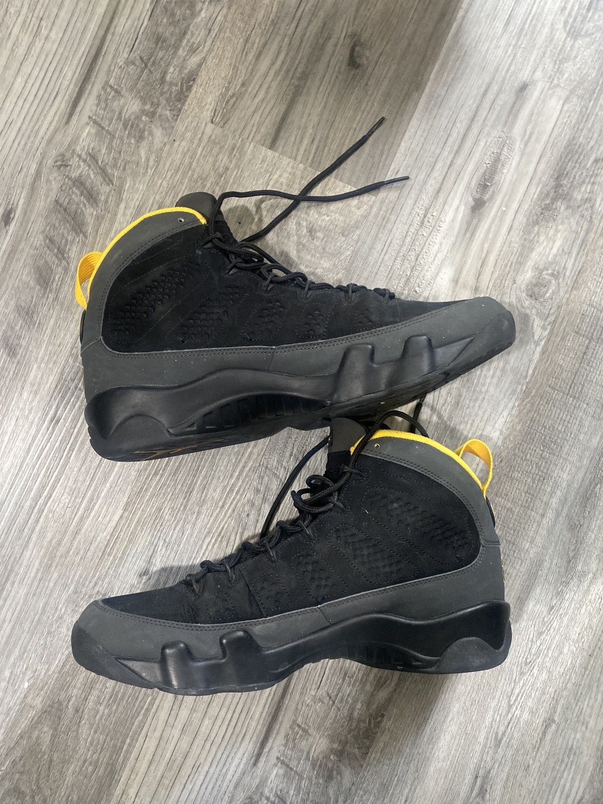 Jordan Brand Jordan 9 Dark Charcoal University Gold Size US 12 / EU 45 - 3 Thumbnail