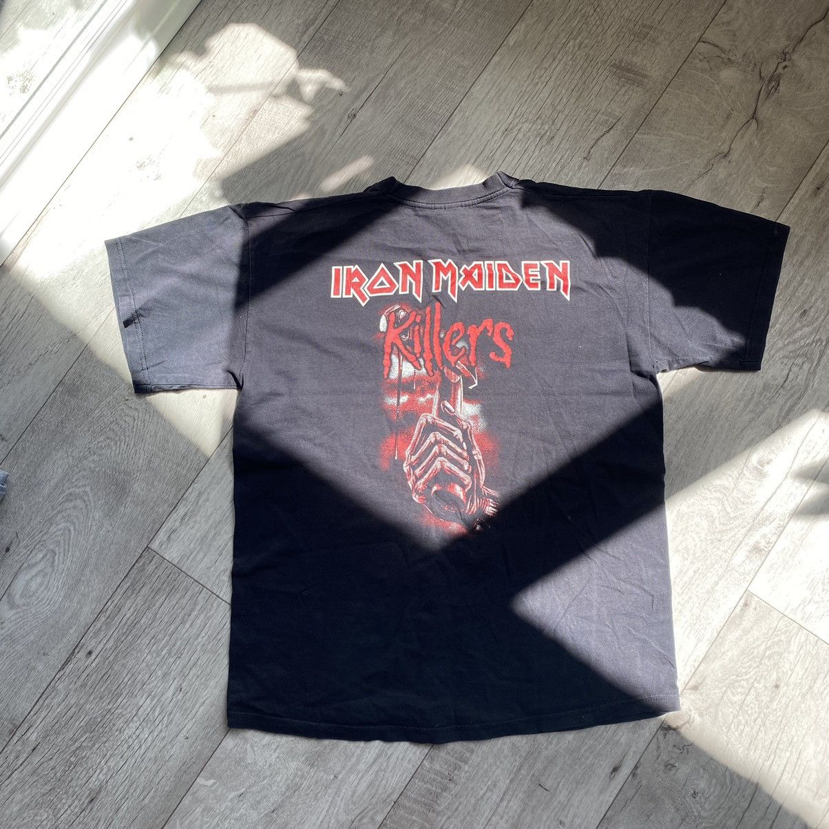 Band Tees IRON MAIDEN VINTAGE KILLERS TOMAHAWK T SHIRT Size US M / EU 48-50 / 2 - 2 Thumbnail