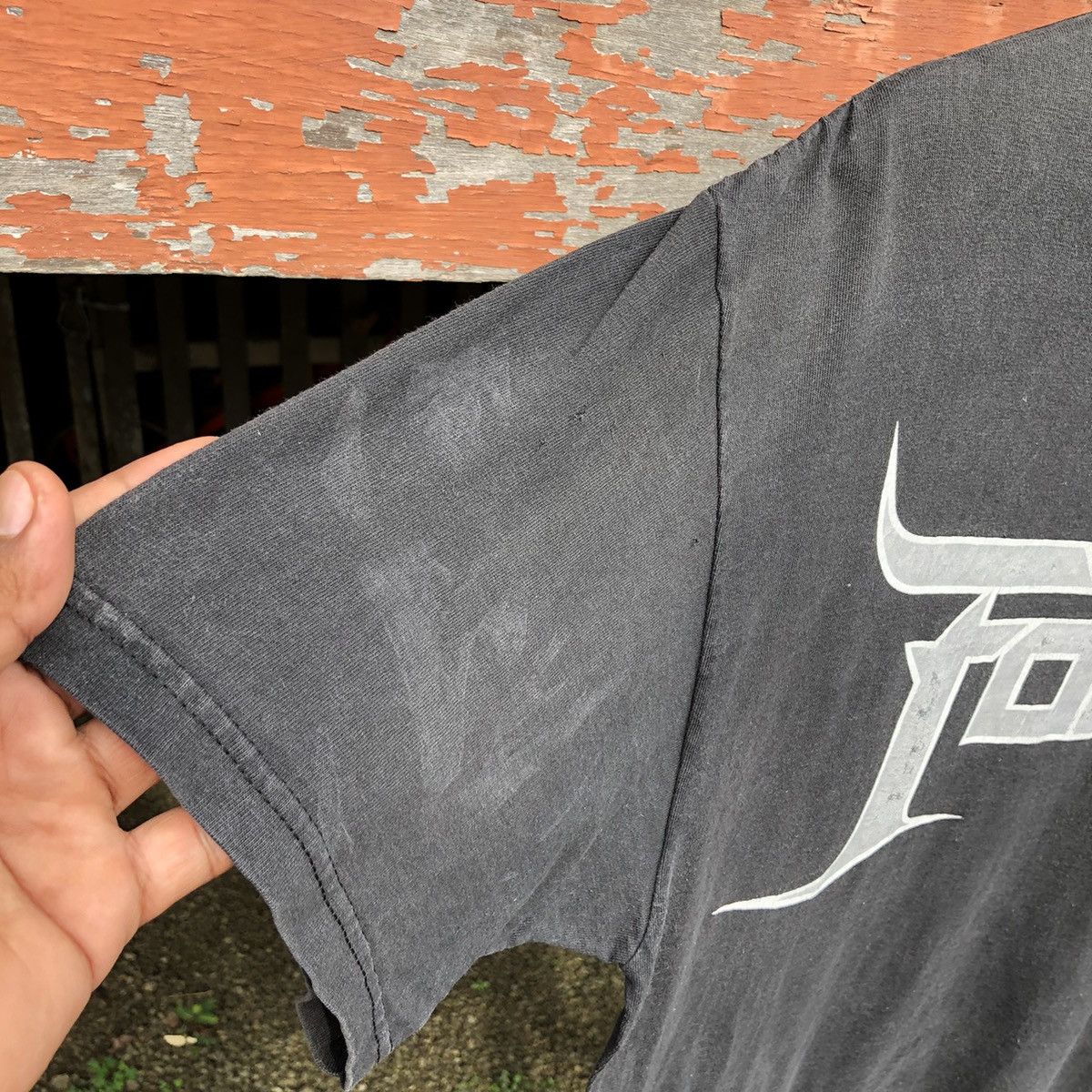 Vintage y2k Sunfaded Fozzy Judas Heavy Metal Tshirt