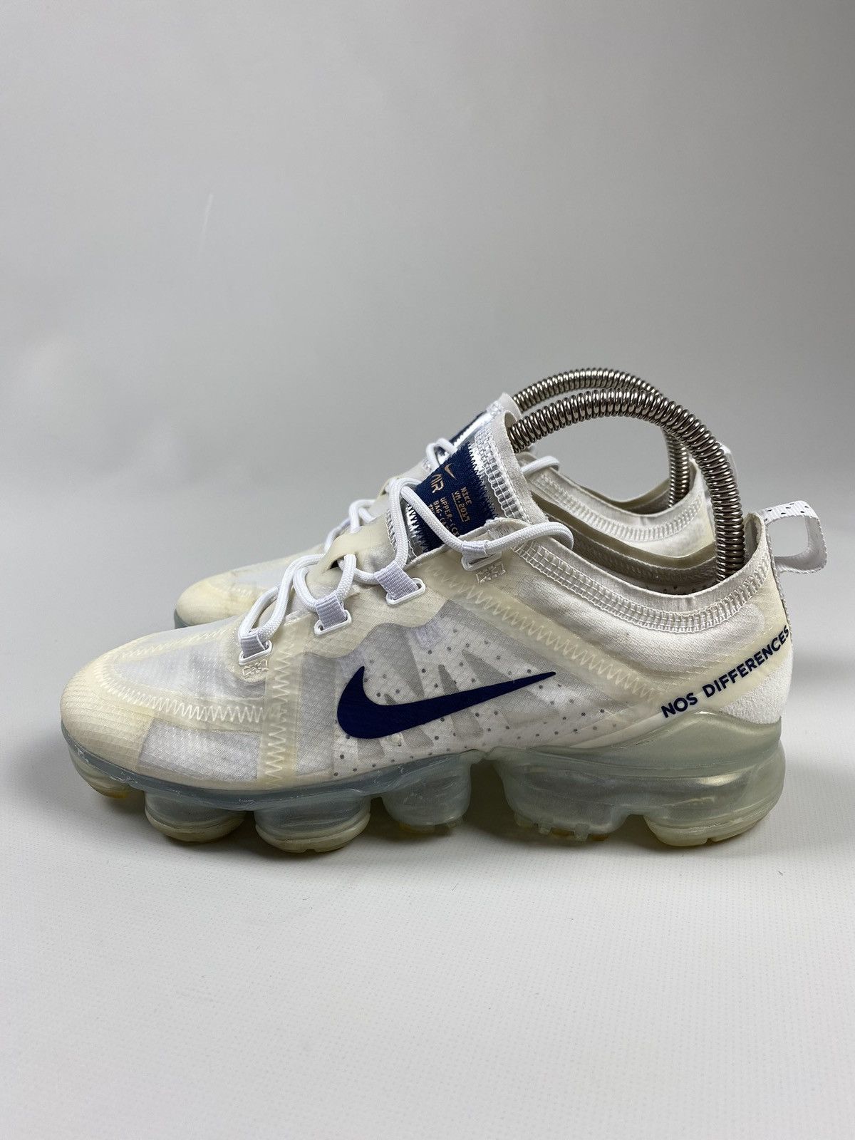 Nike Nike WMNS Air Vapor max ladies sneakers shoes CI9106-100 Size US 7 / IT 37 - 11 Thumbnail