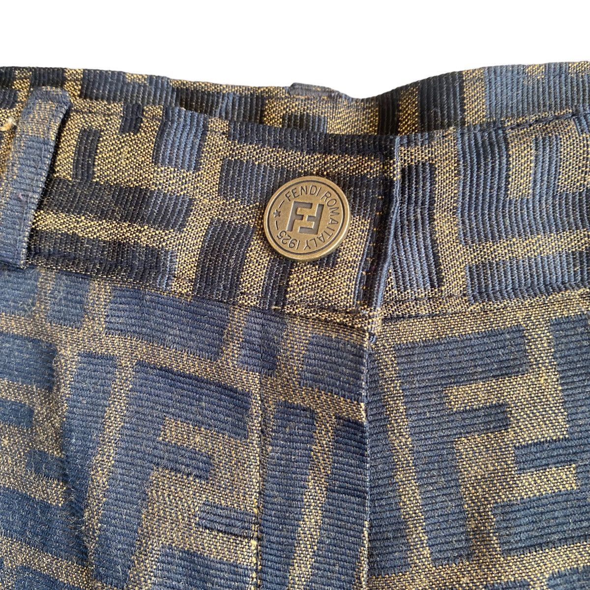 Fendi Vintage Fendi Zucca Monogram Pants Size 26" / US 2 / IT 38 - 9 Thumbnail
