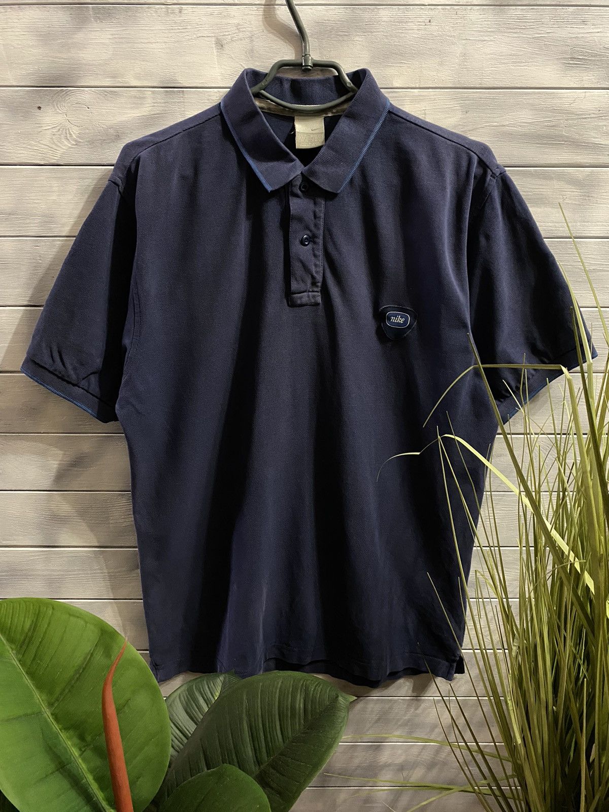 Nike Rare Vintage Polo Nike Small swoosh drill Y2K style. Size US M / EU 48-50 / 2 - 1 Thumbnail
