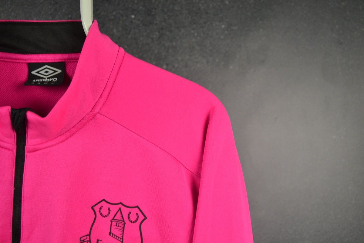 Umbro Everton Football Sweatshirt Umbro Soccer Pink XL Size US XL / EU 56 / 4 - 9 Thumbnail