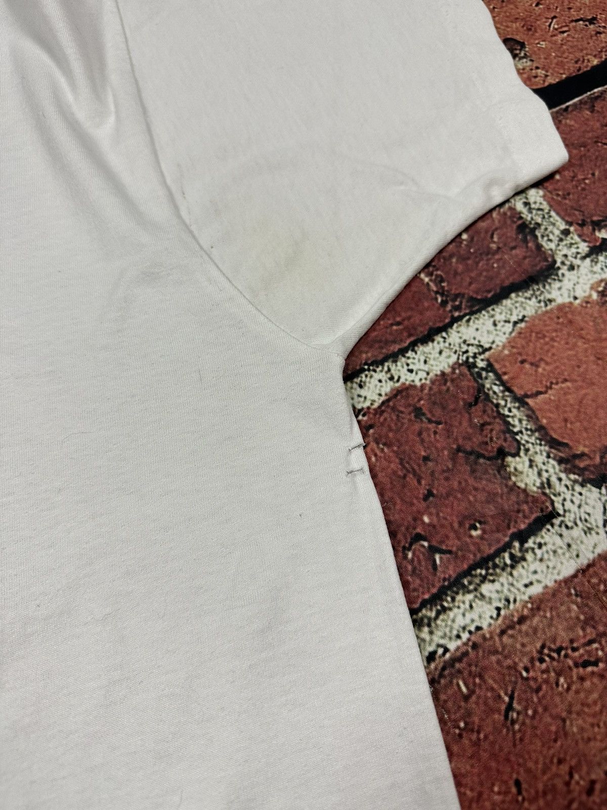 Other Vintage 90s America’s Most Wanted John Walsh Promo T-Shirt Size US L / EU 52-54 / 3 - 8 Thumbnail